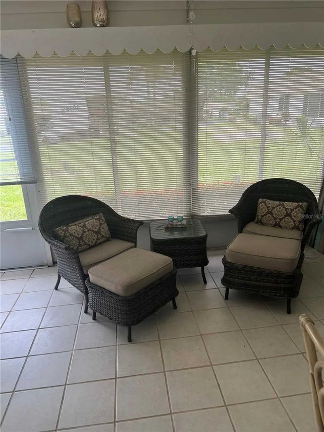 Property Slideshow image 15 of 24 | 2311 waterbluff pl # v307, Sarasota, FL, 34231