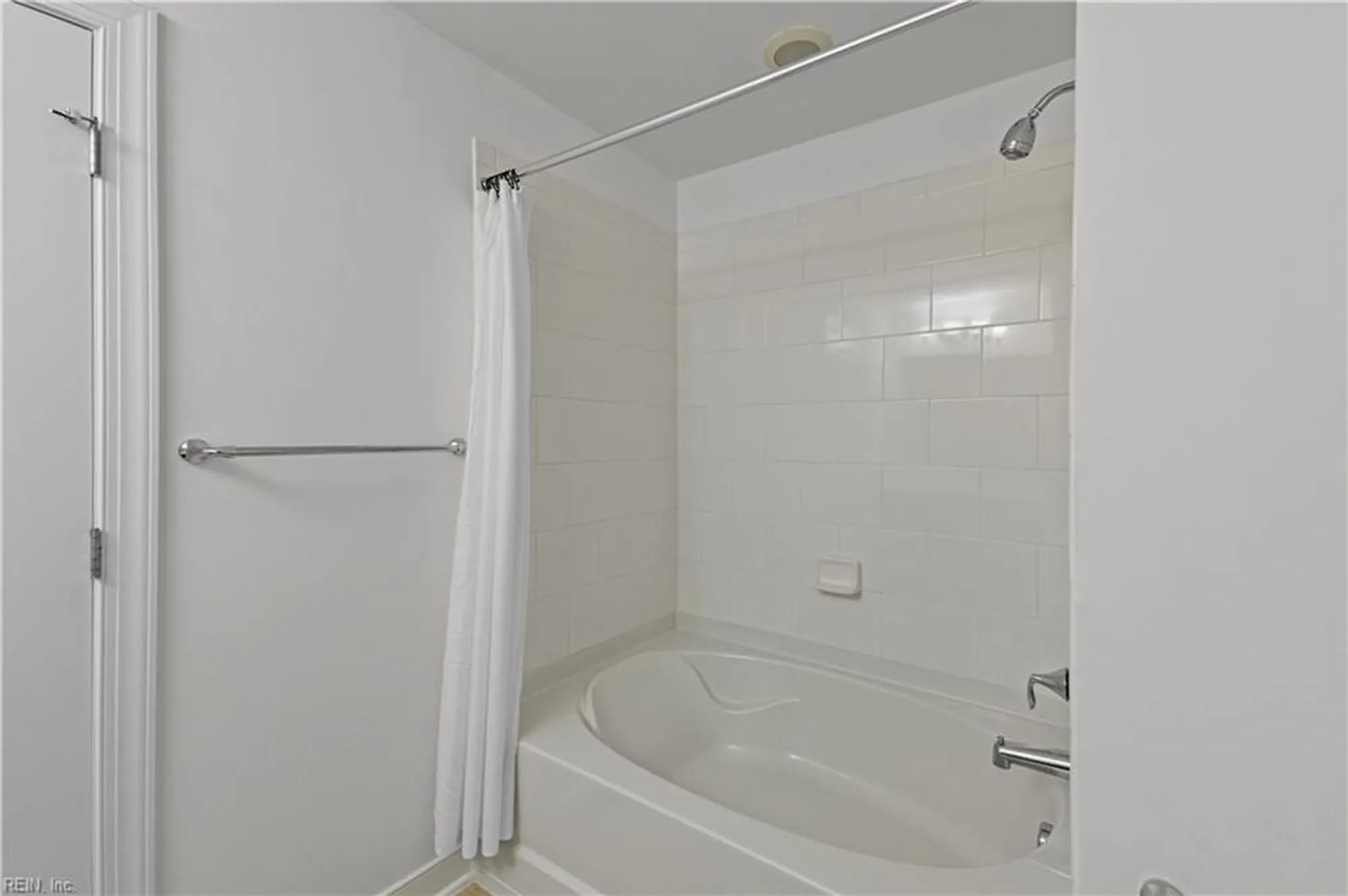 Property Slideshow image 27 of 34 | 4961 trailside, Williamsburg, VA, 23188