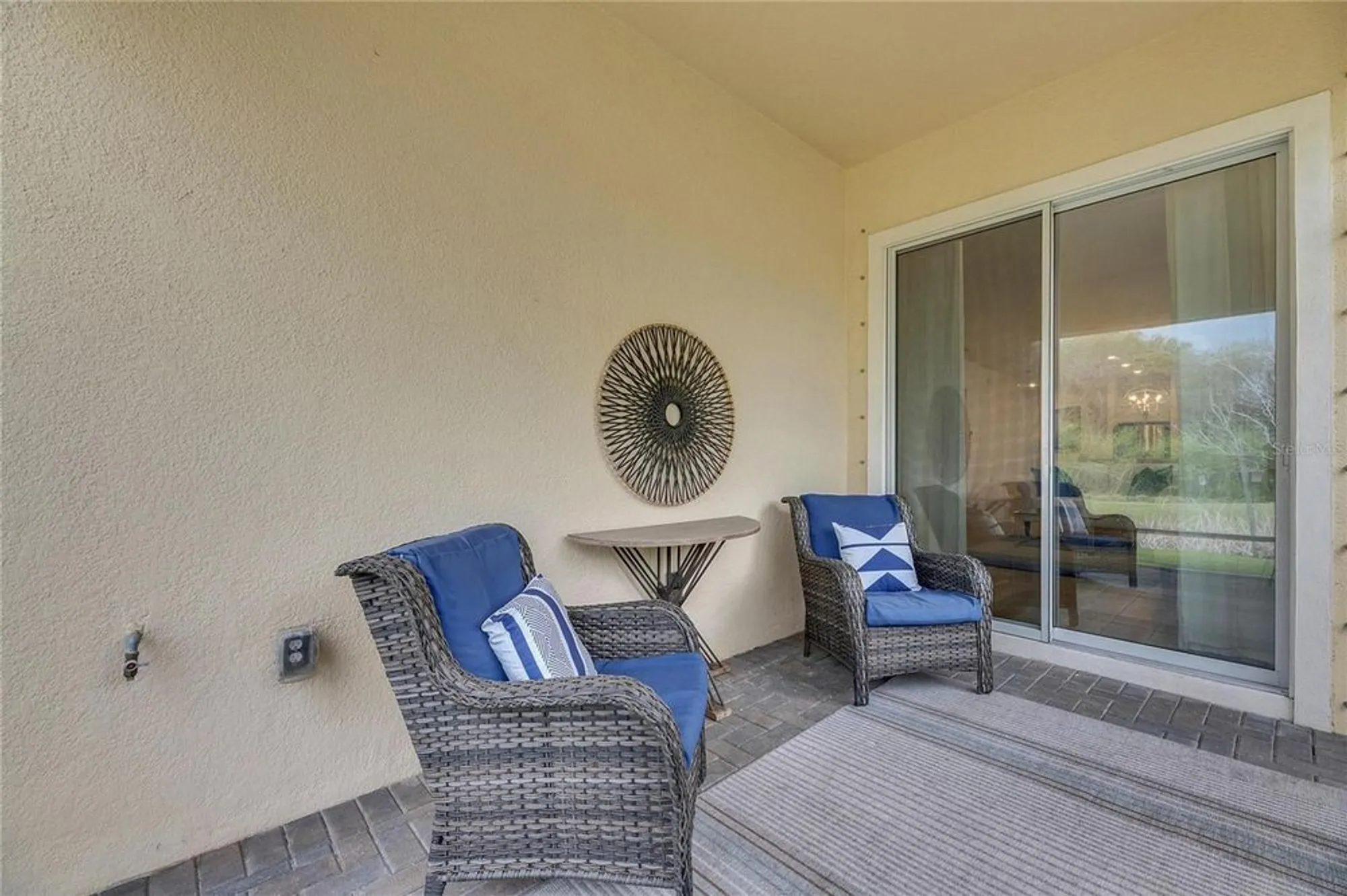 Property Slideshow image 56 of 87 | 407 sandsend ct, Apollo Beach, FL, 33572
