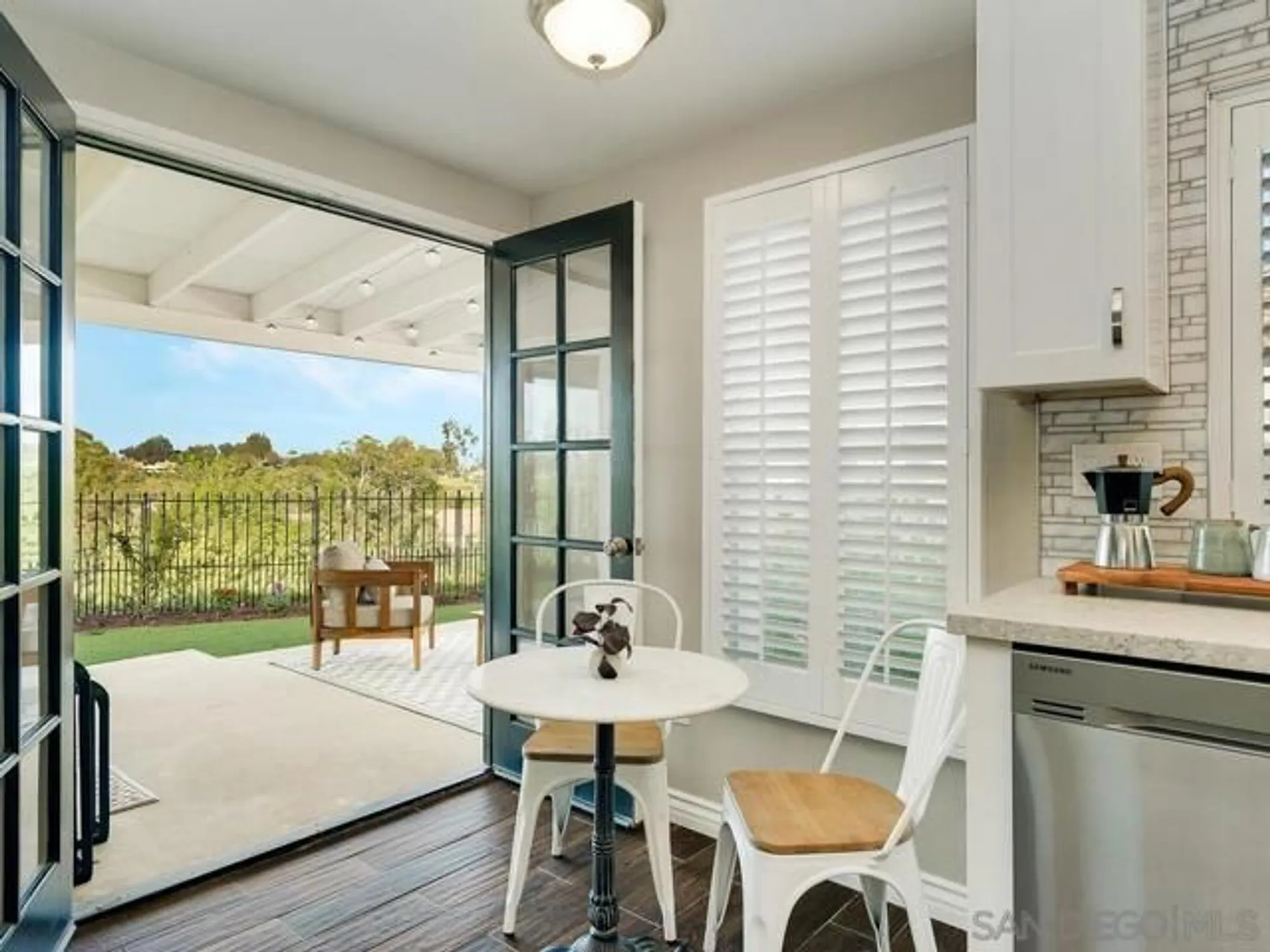 Property Slideshow image 27 of 68 | 12872 circulo dardo, San Diego, CA, 92128