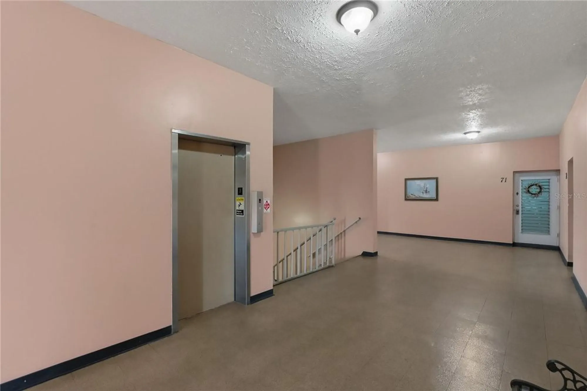 Property Slideshow image 4 of 39 | 2458 columbia dr 68, Clearwater, FL, 33763