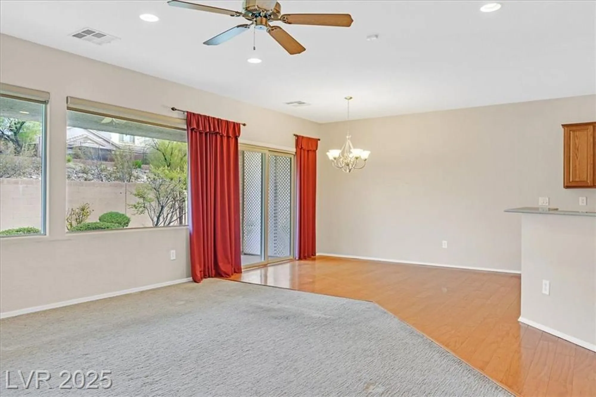Property Slideshow image 9 of 32 | 2251 bildad dr, Henderson, NV, 89044
