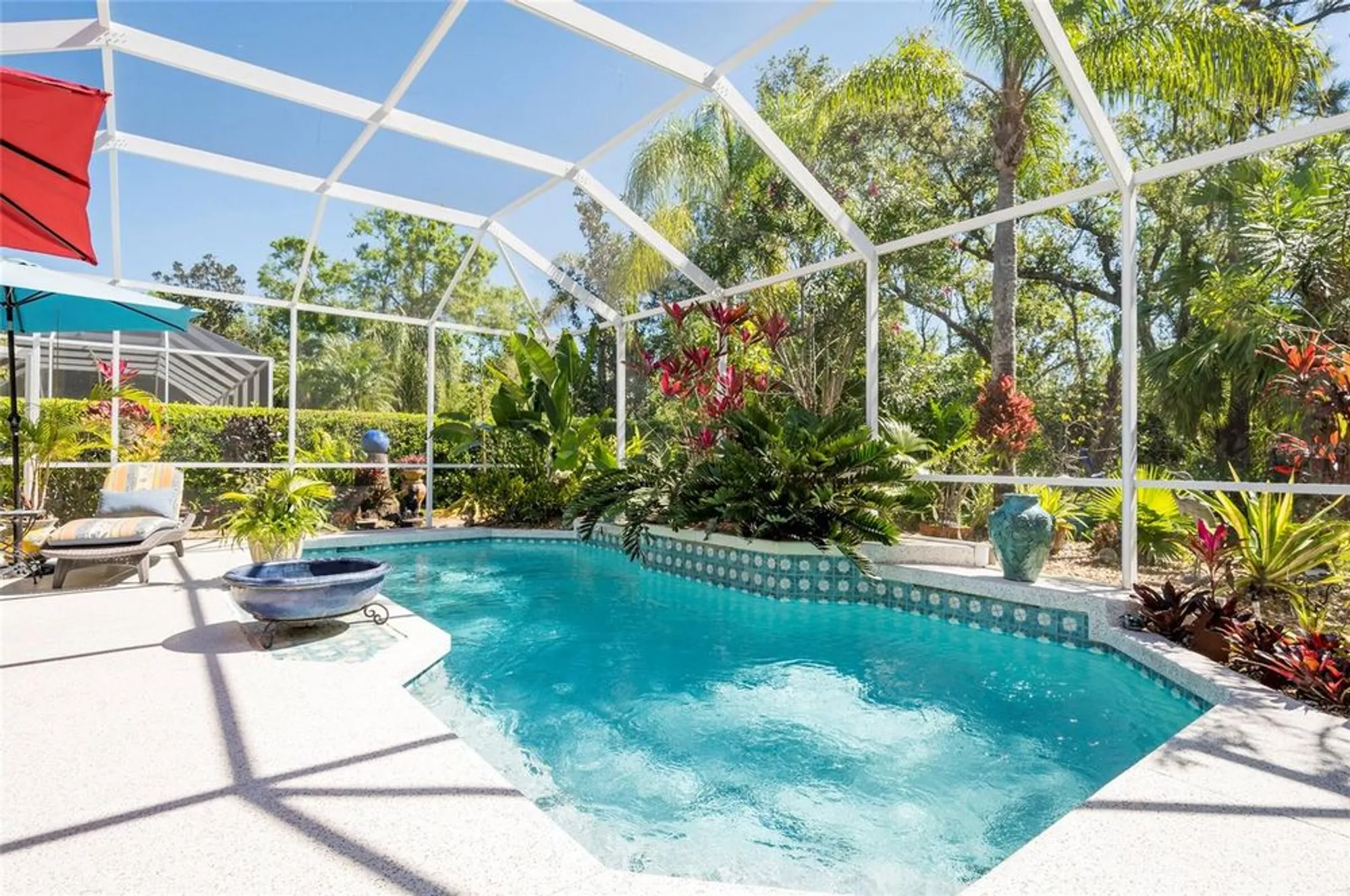 Property Slideshow image 42 of 50 | 4740 carrington cir, Sarasota, FL, 34243