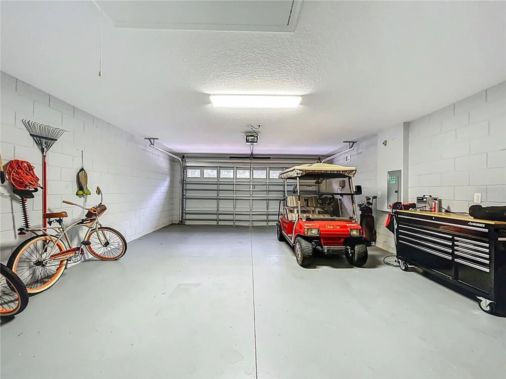 Property Slideshow image 32 of 49 | 27327 roanoke dr, Leesburg, FL, 34748