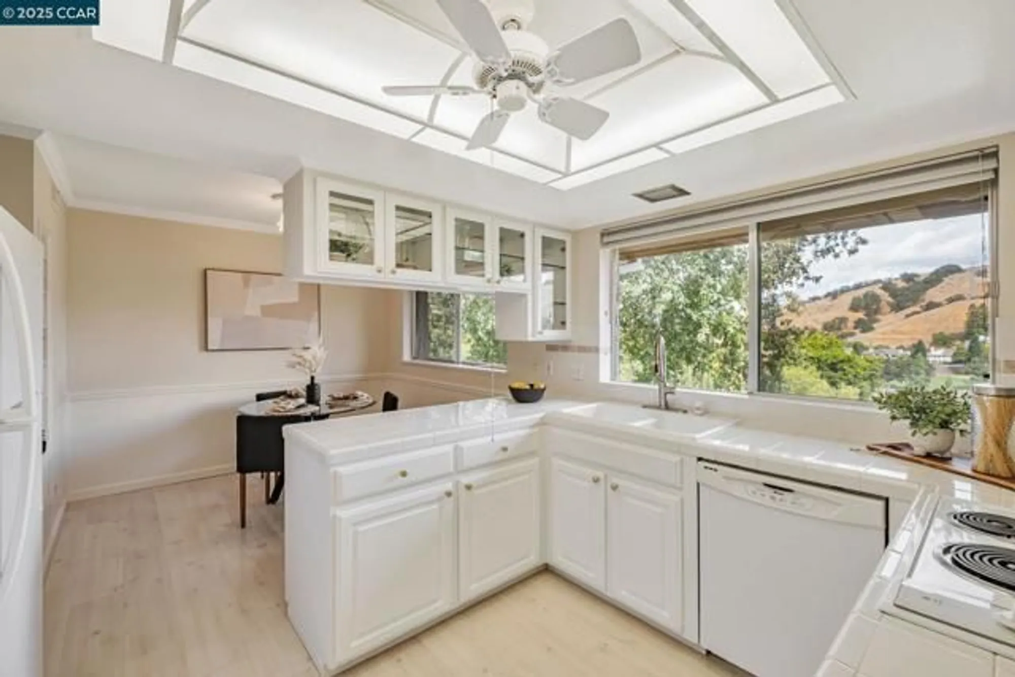 Property Slideshow image 10 of 35 | 4021 terra granada dr apt 1b, Walnut Creek, CA, 94595