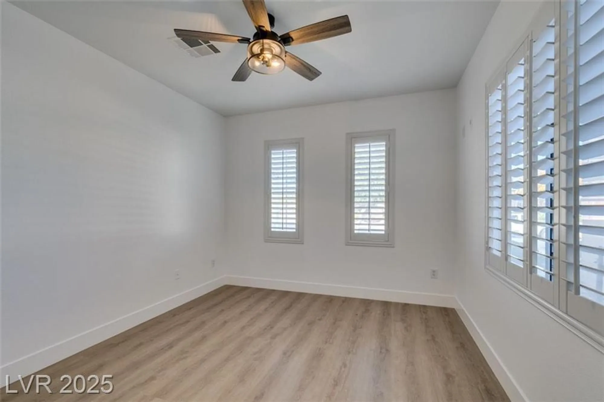 Property Slideshow image 26 of 47 | 10389 felice ave, Las Vegas, NV, 89135