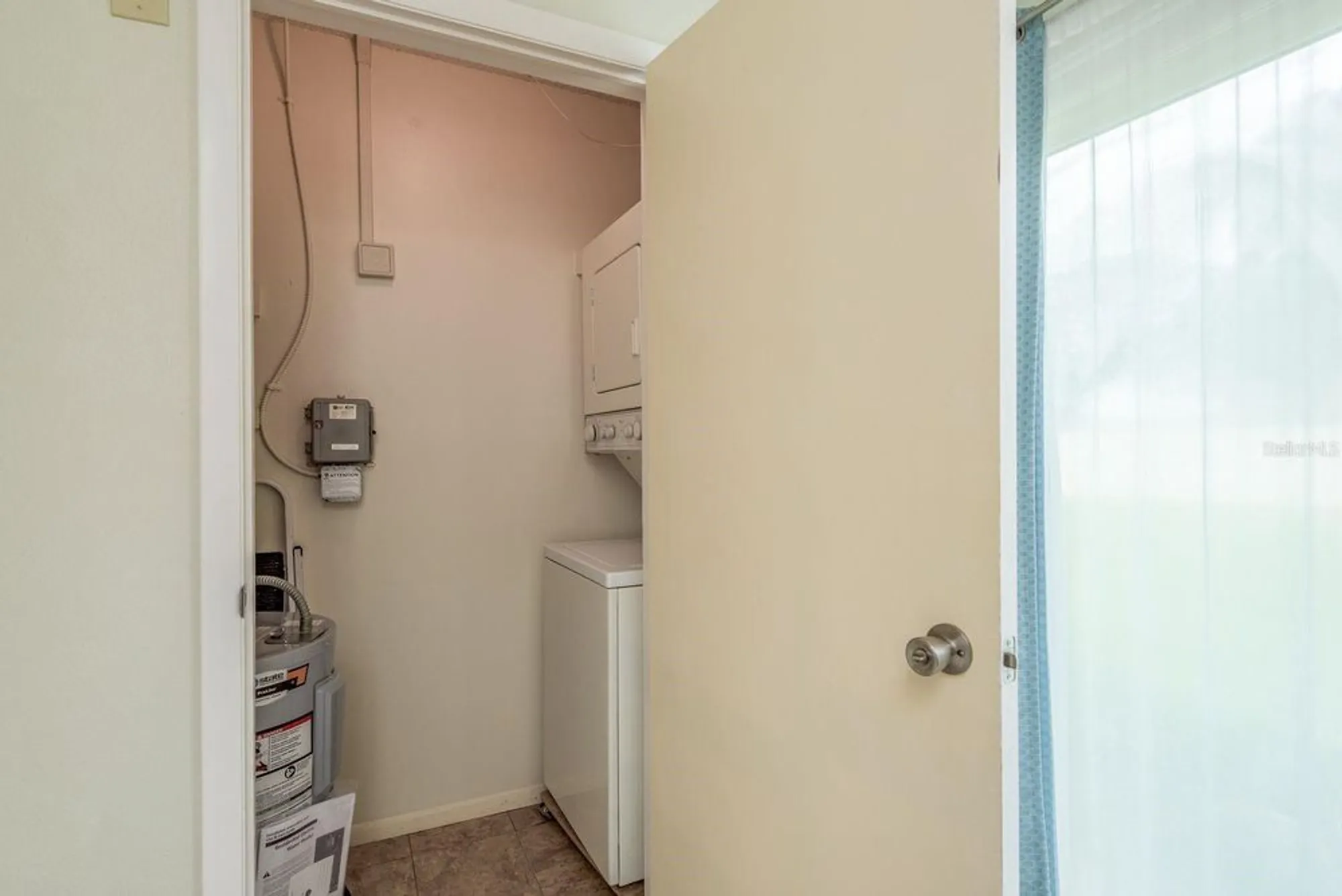 Property Slideshow image 17 of 29 | 1701 pinehurst rd 19e, Dunedin, FL, 34698