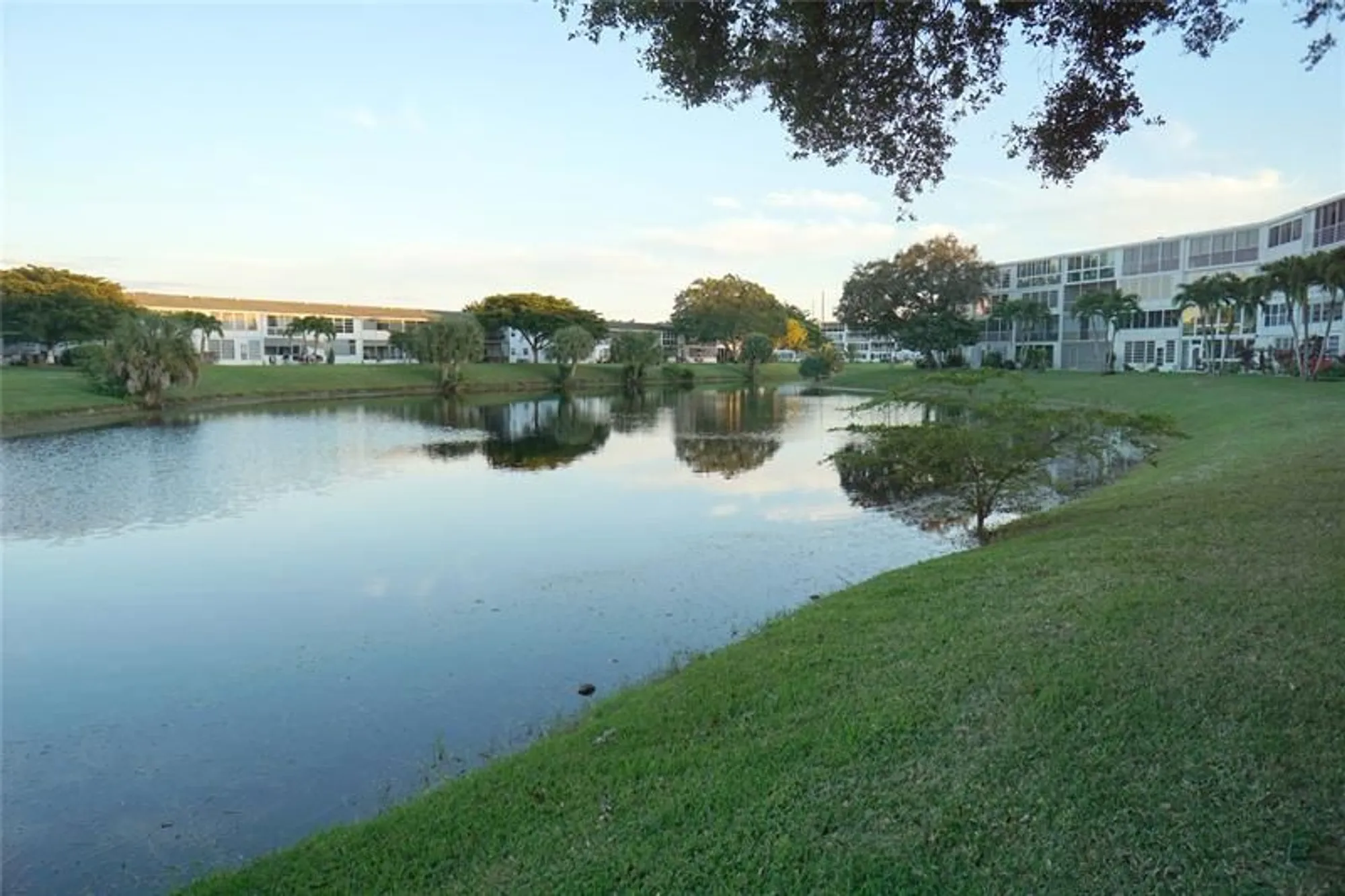 Property Slideshow image 37 of 38 | 4029 newport h # 4029, Deerfield Beach, FL, 33442