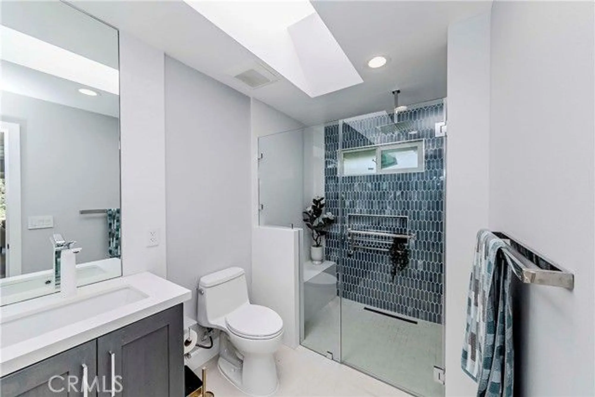 Property Slideshow image 31 of 43 | 5309 cantante, Laguna Woods, CA, 92637