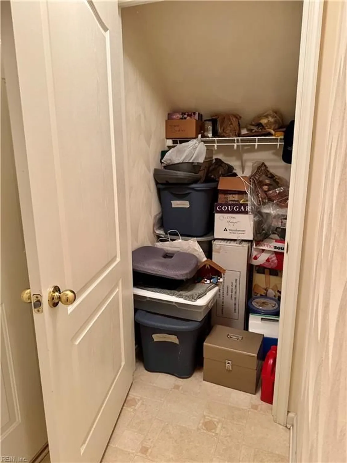 Property Slideshow image 33 of 37 | 2811 loveliness ct, Virginia Beach, VA, 23456