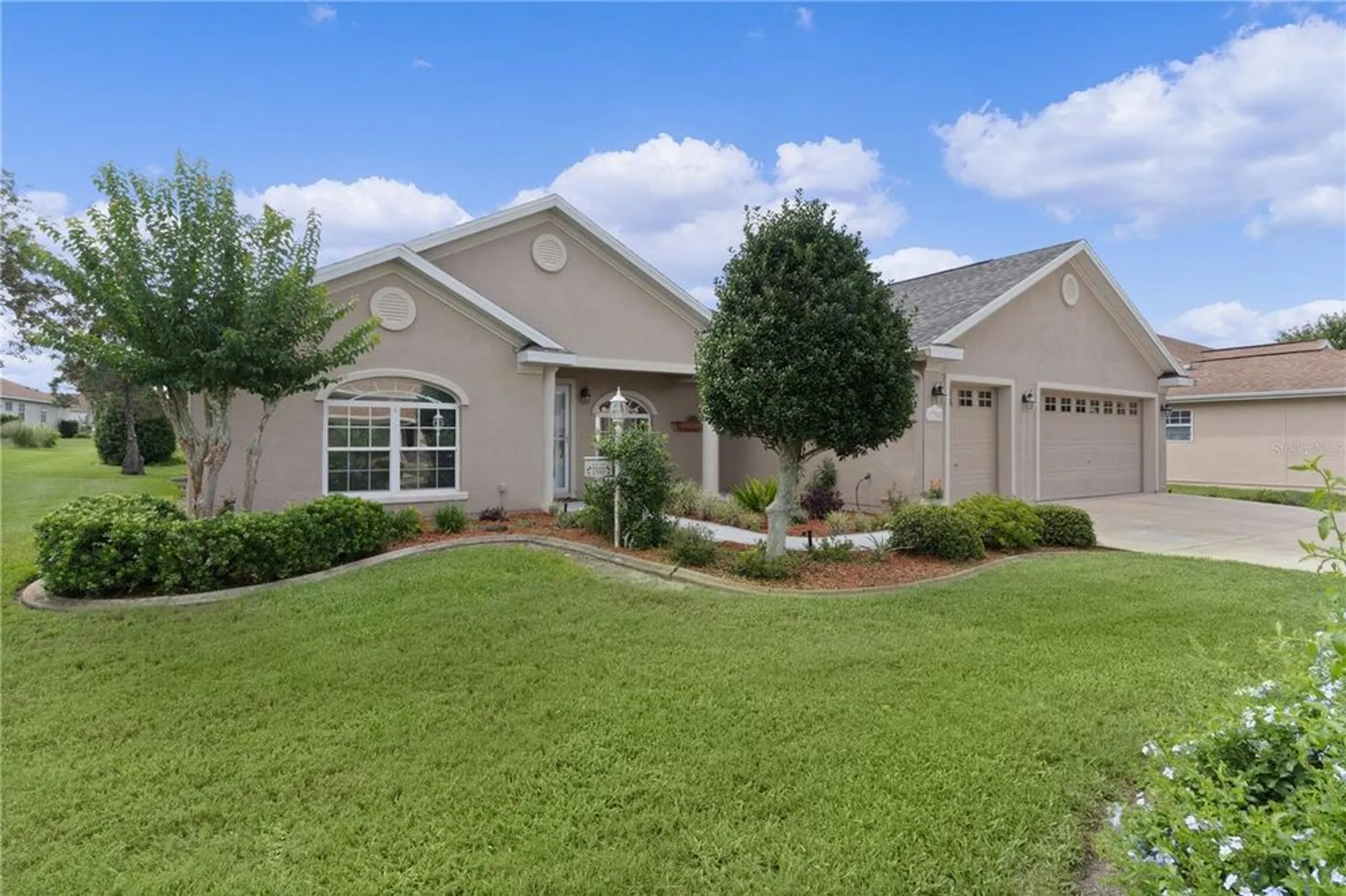 Property Slideshow image 1 of 37 | 17355 se 110th ter, Summerfield, FL, 34491