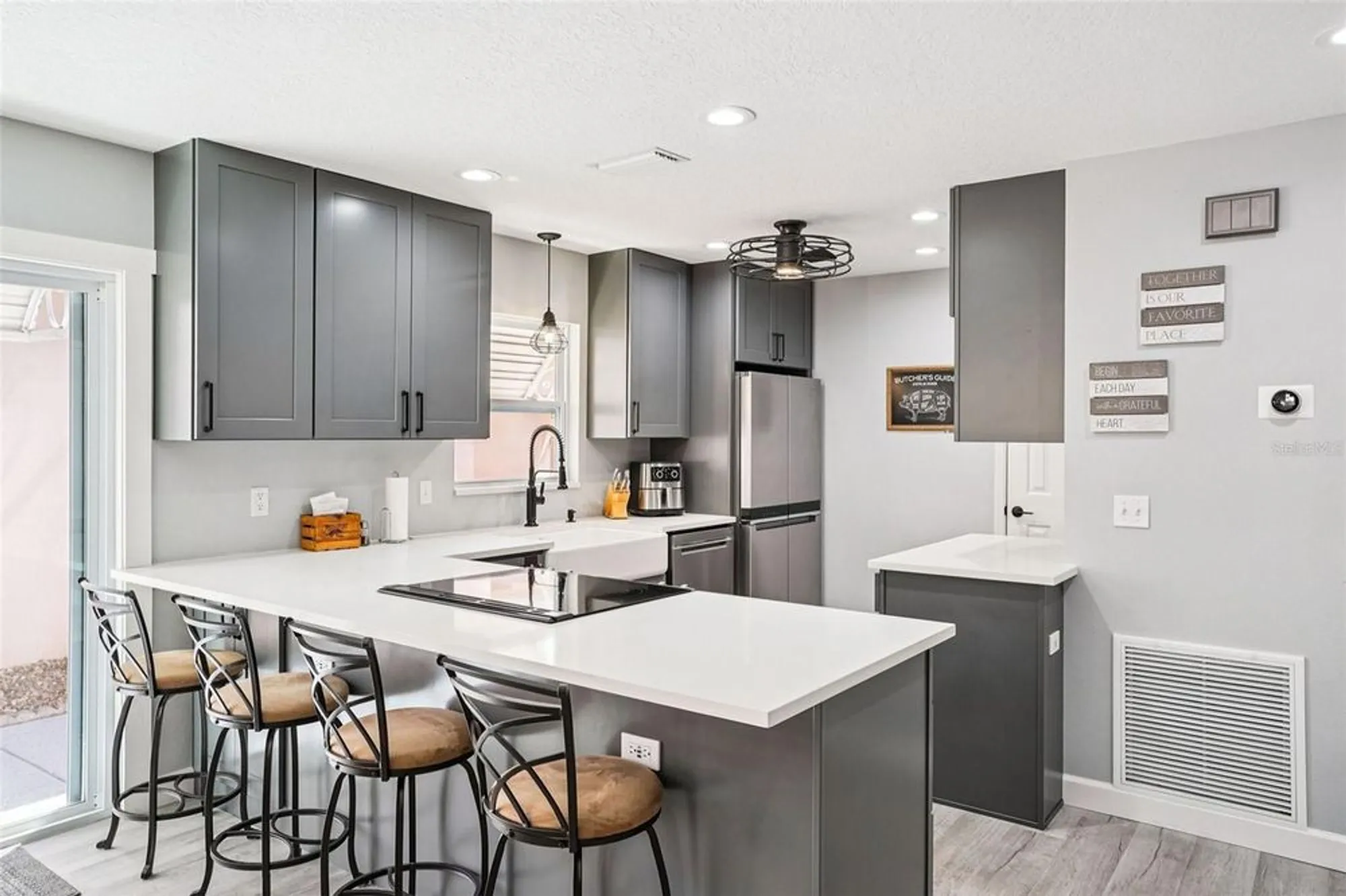 Property Slideshow image 3 of 37 | 809 alvarado pl, The Villages, FL, 32159