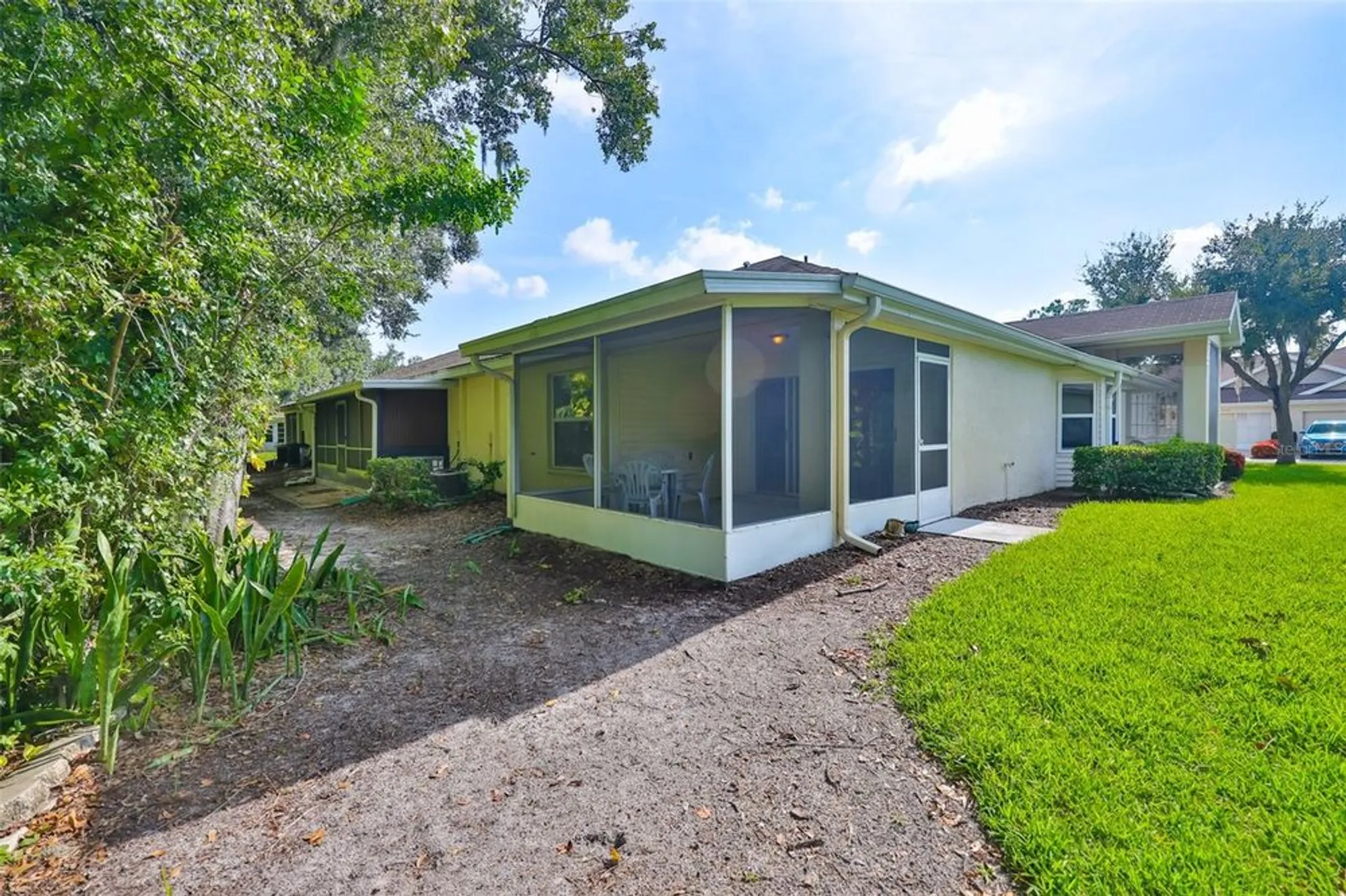 Property Slideshow image 26 of 37 | 2431 nantucket harbor loop # 61, Sun City Center, FL, 33573