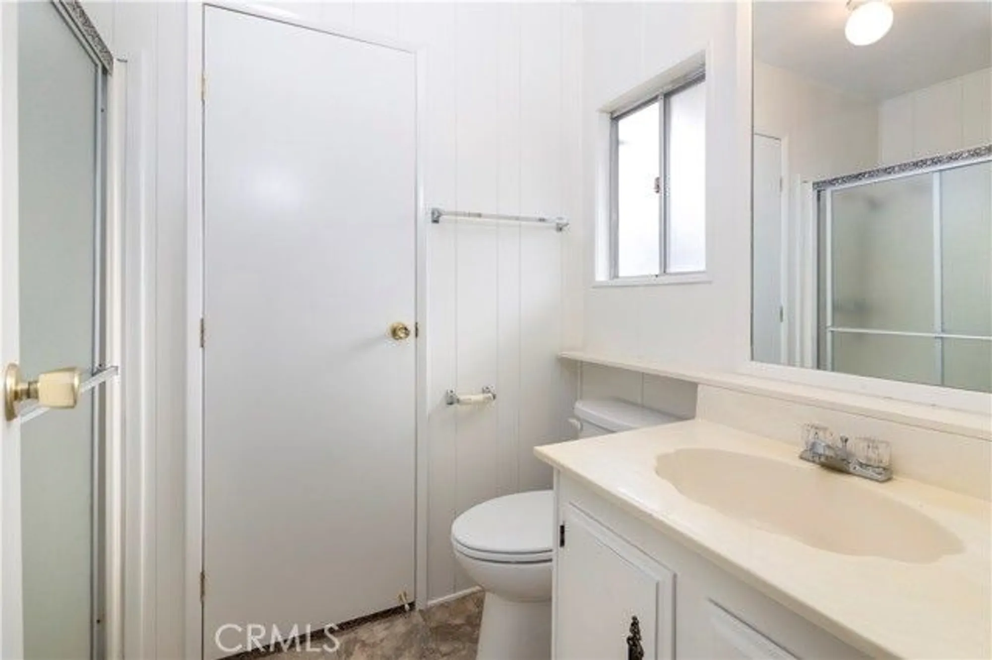 Property Slideshow image 19 of 34 | 2918 dogwood way, Hemet, CA, 92545