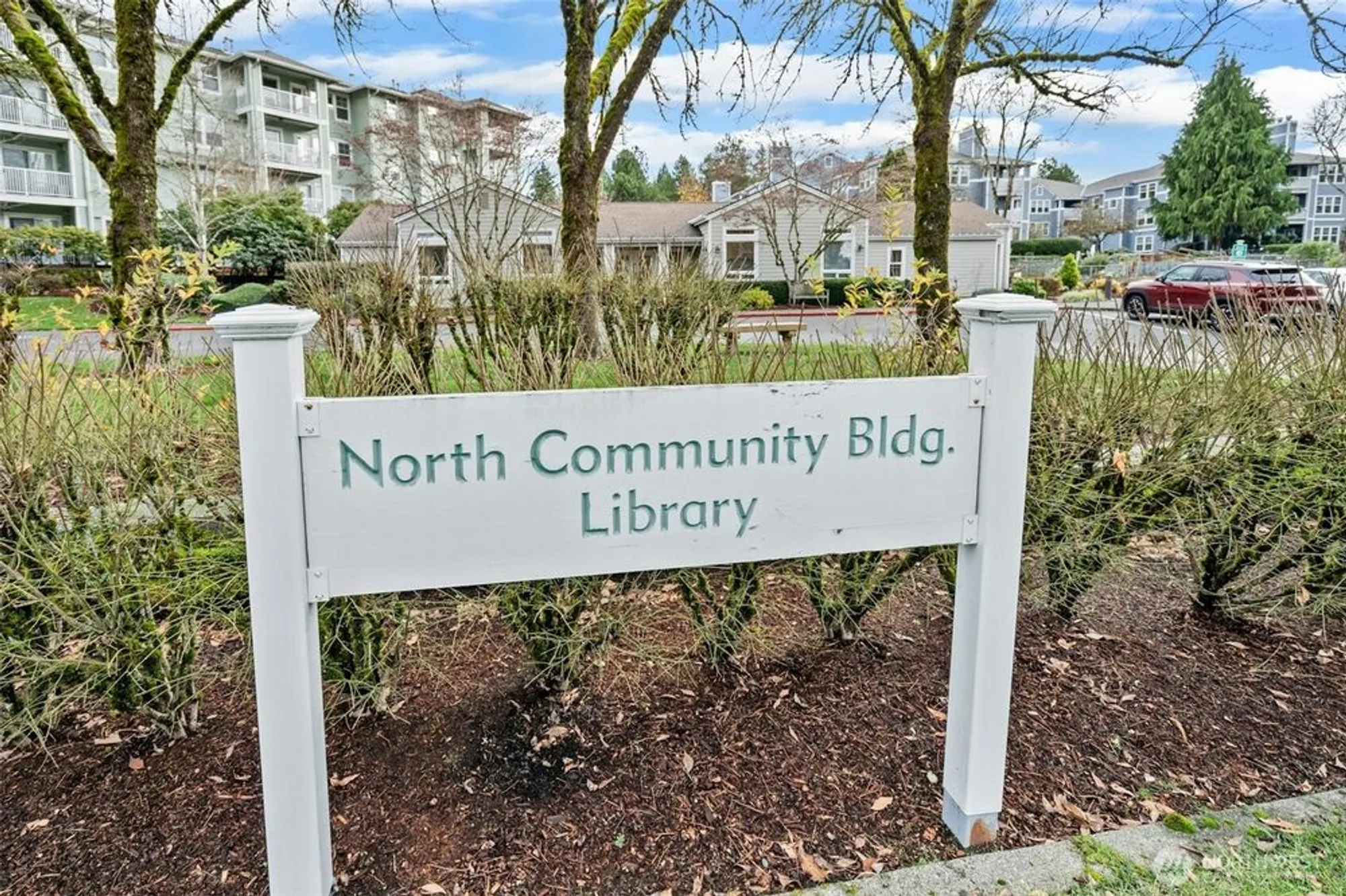 Property Slideshow image 26 of 31 | 22535 se highland cir 206, Issaquah, WA, 98029