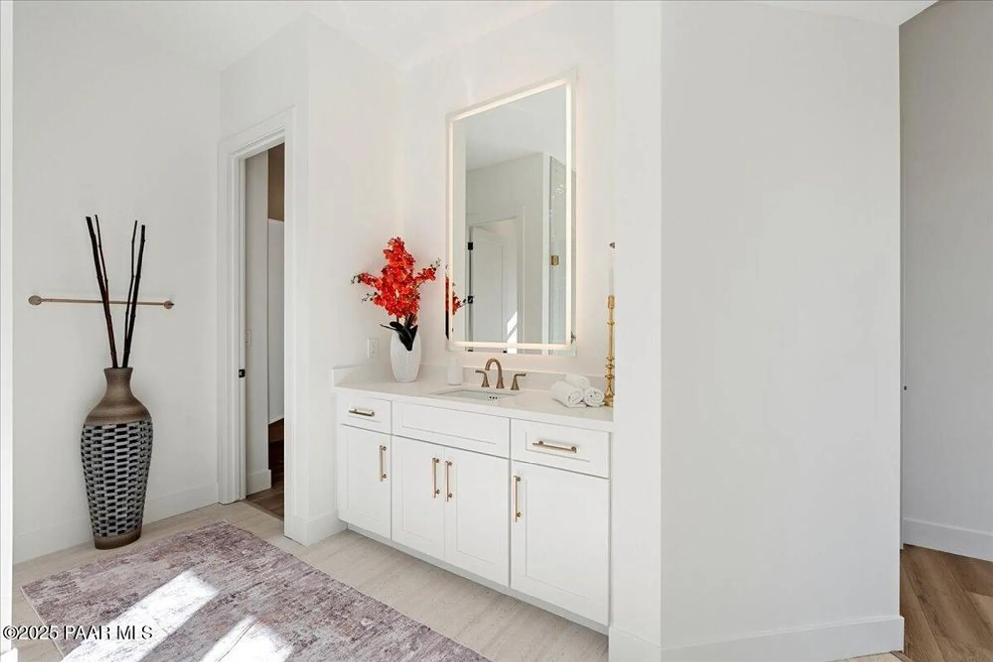 Property Slideshow image 21 of 47 | 1197 sassaby cir, Prescott, AZ, 86301