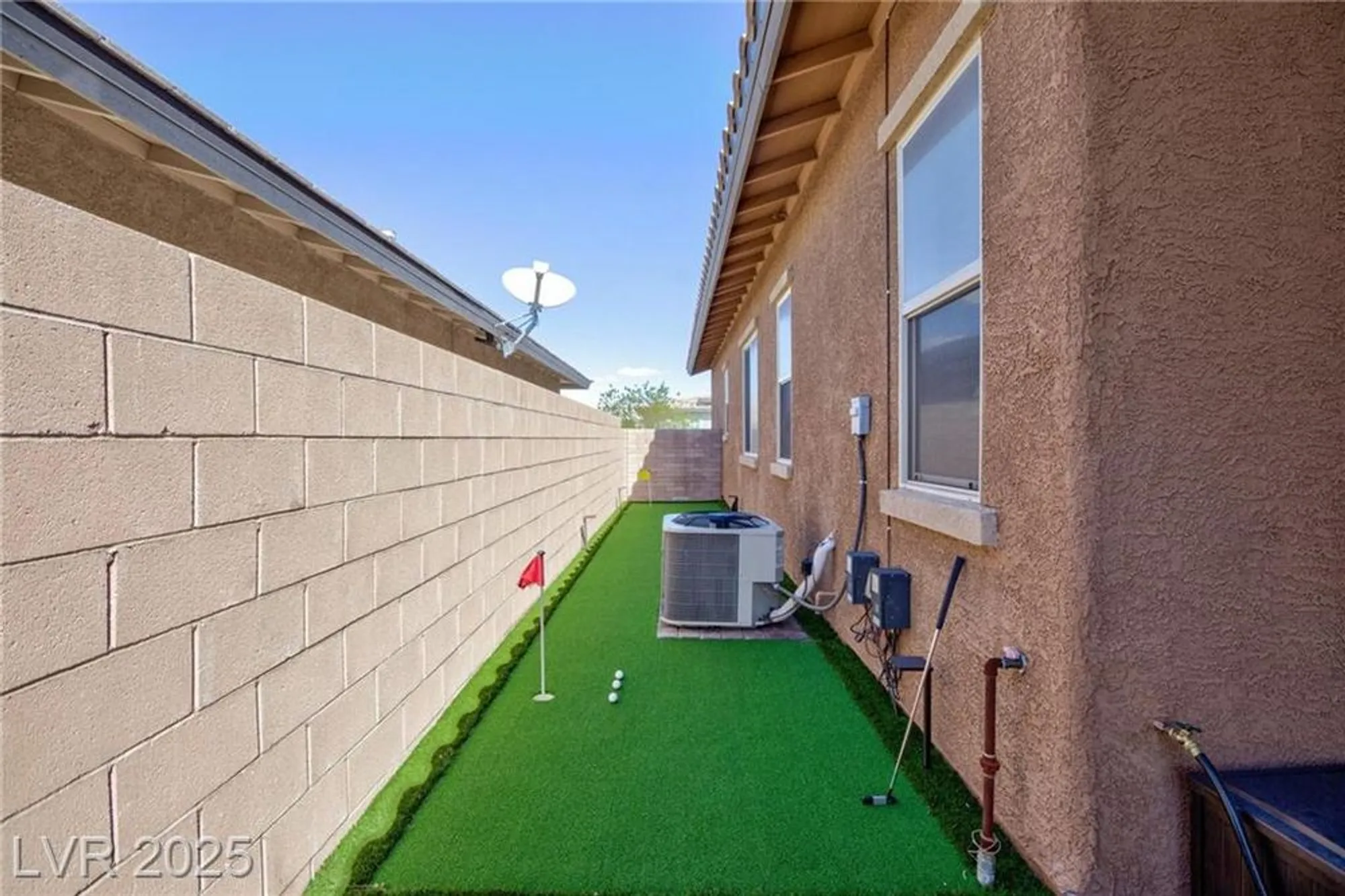Property Slideshow image 31 of 57 | 517 open hill ave, Henderson, NV, 89011