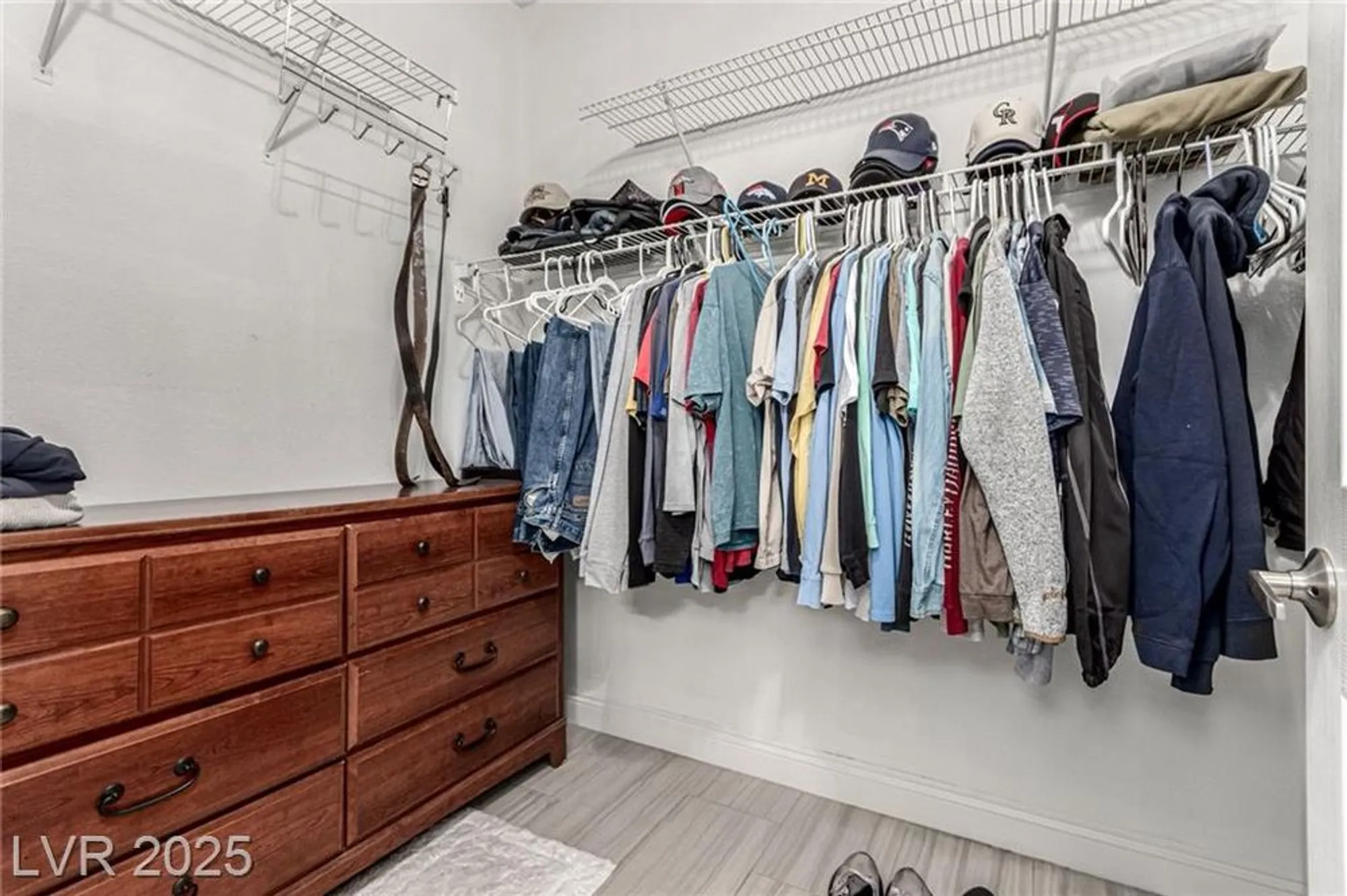 Property Slideshow image 22 of 38 | 2153 high mesa dr, Henderson, NV, 89012