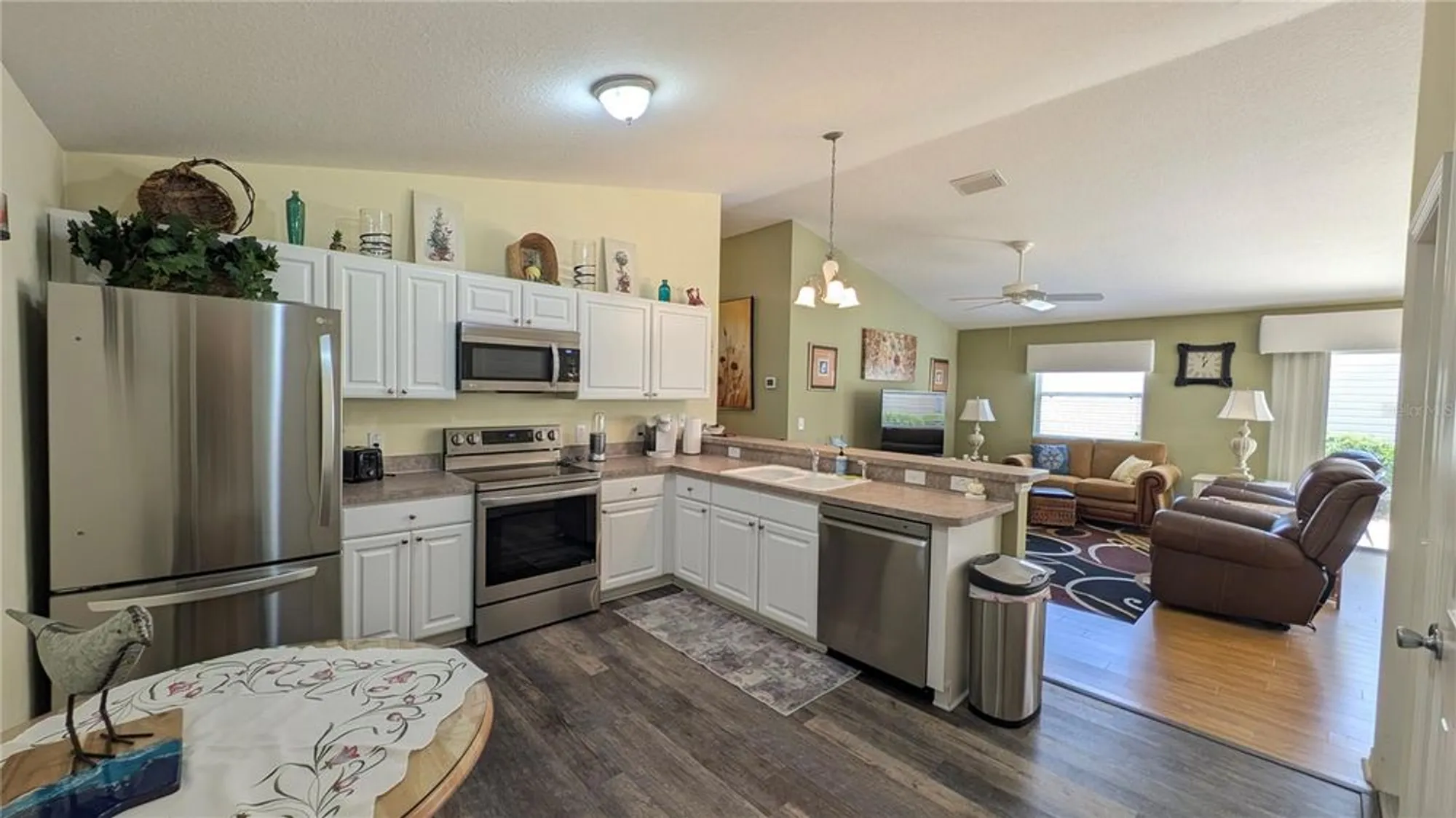 Property Slideshow image 17 of 32 | 971 margaux trl, The Villages, FL, 32162