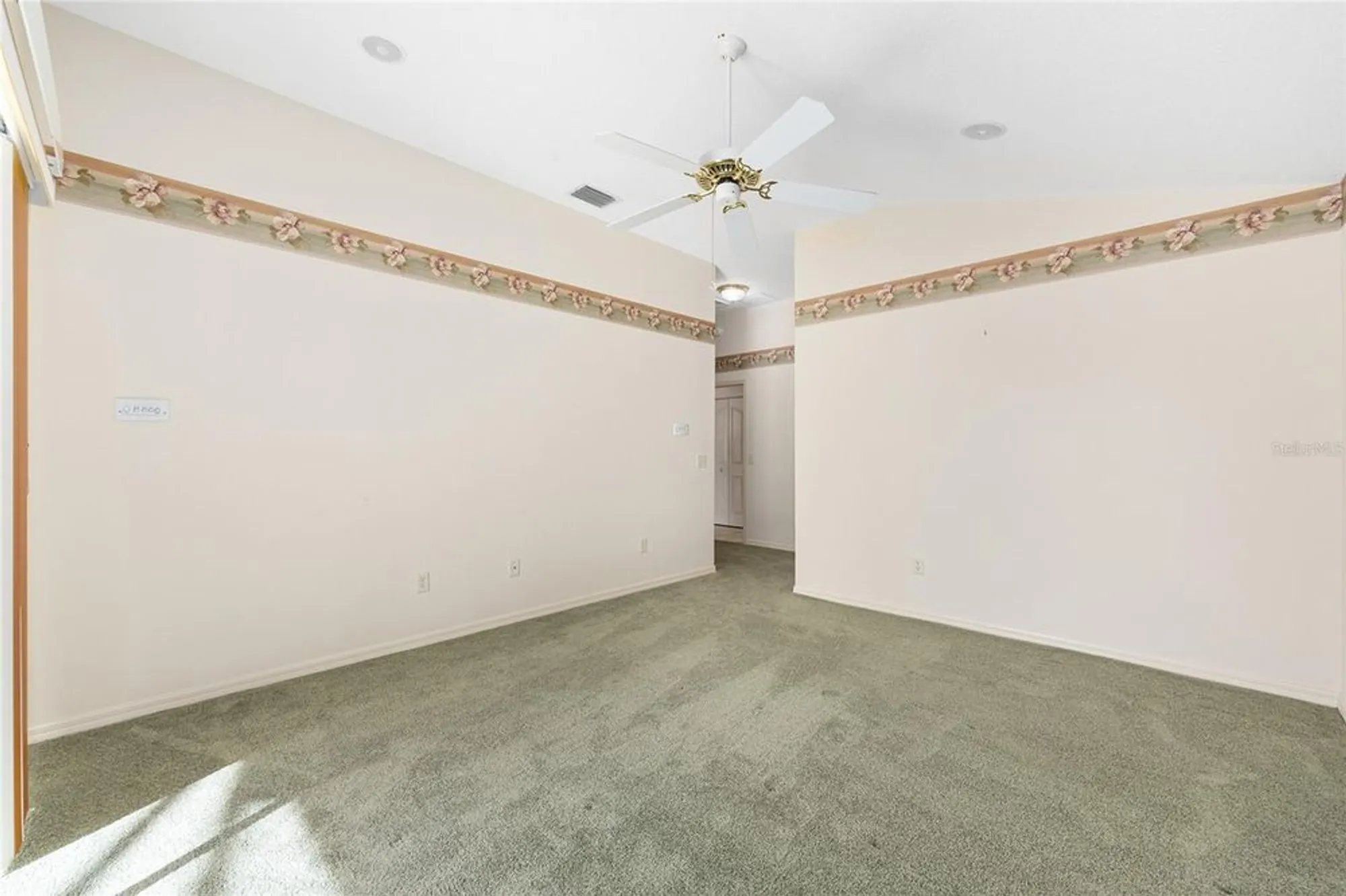 Property Slideshow image 22 of 75 | 17487 se 84th foxgrove ave, The Villages, FL, 32162