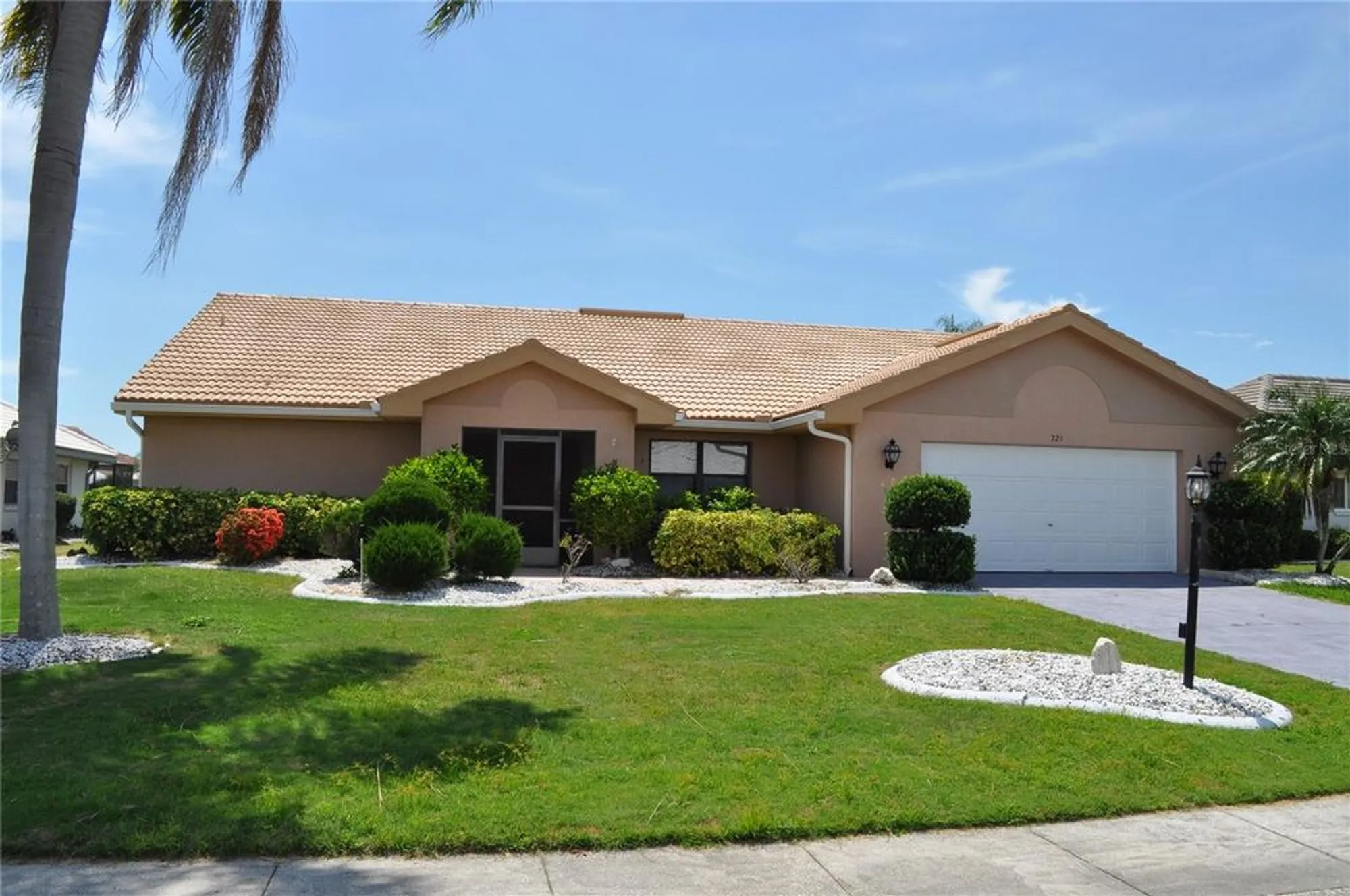 Property Slideshow image 1 of 11 | 721 elkhorn rd, Sun City Center, FL, 33573