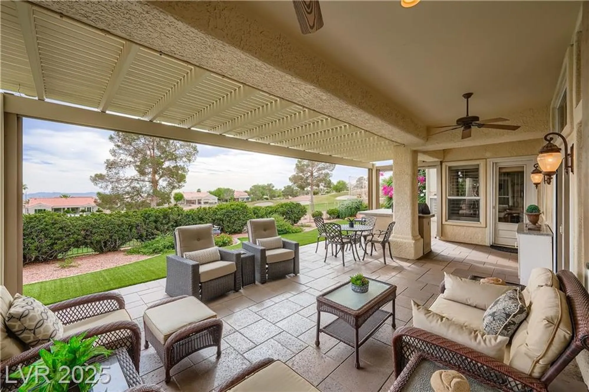 Property Slideshow image 28 of 35 | 2800 darby falls dr, Las Vegas, NV, 89134