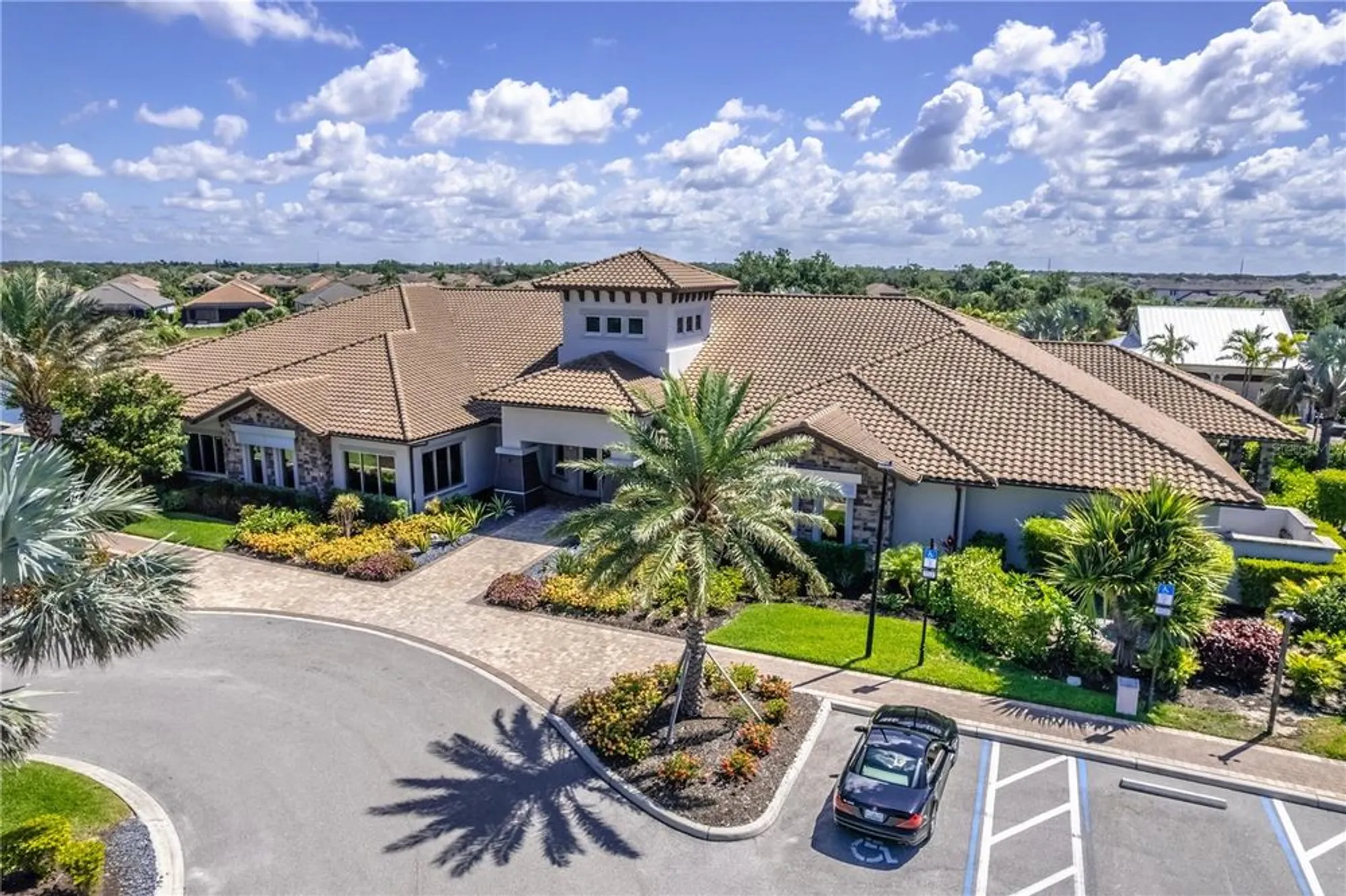 Property Slideshow image 50 of 63 | 5408 greenbrook dr, Sarasota, FL, 34238