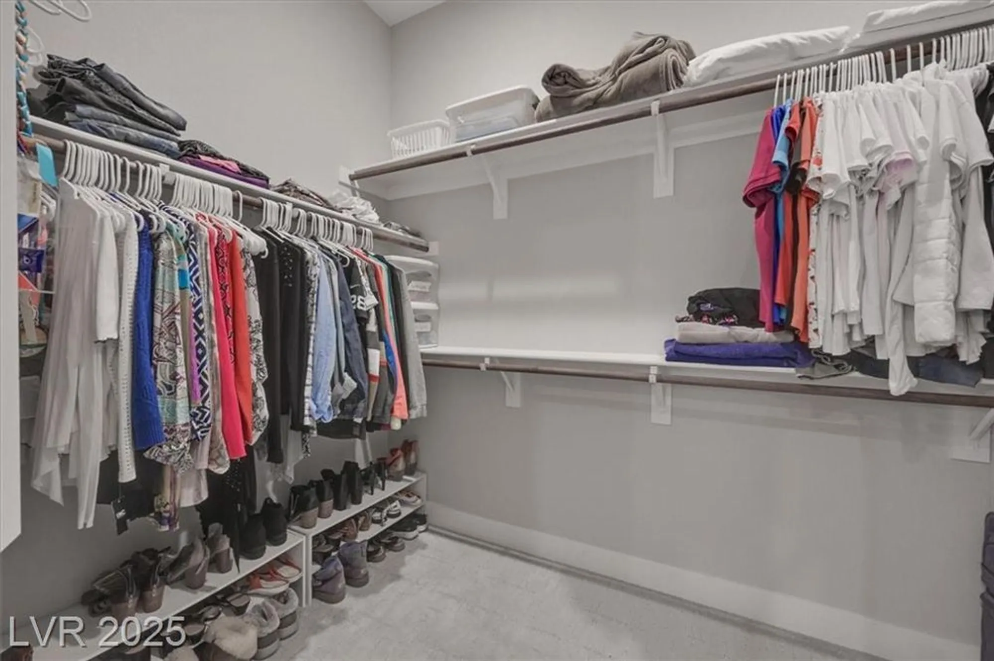 Property Slideshow image 24 of 52 | 6703 titanium crest st, Las Vegas, NV, 89148