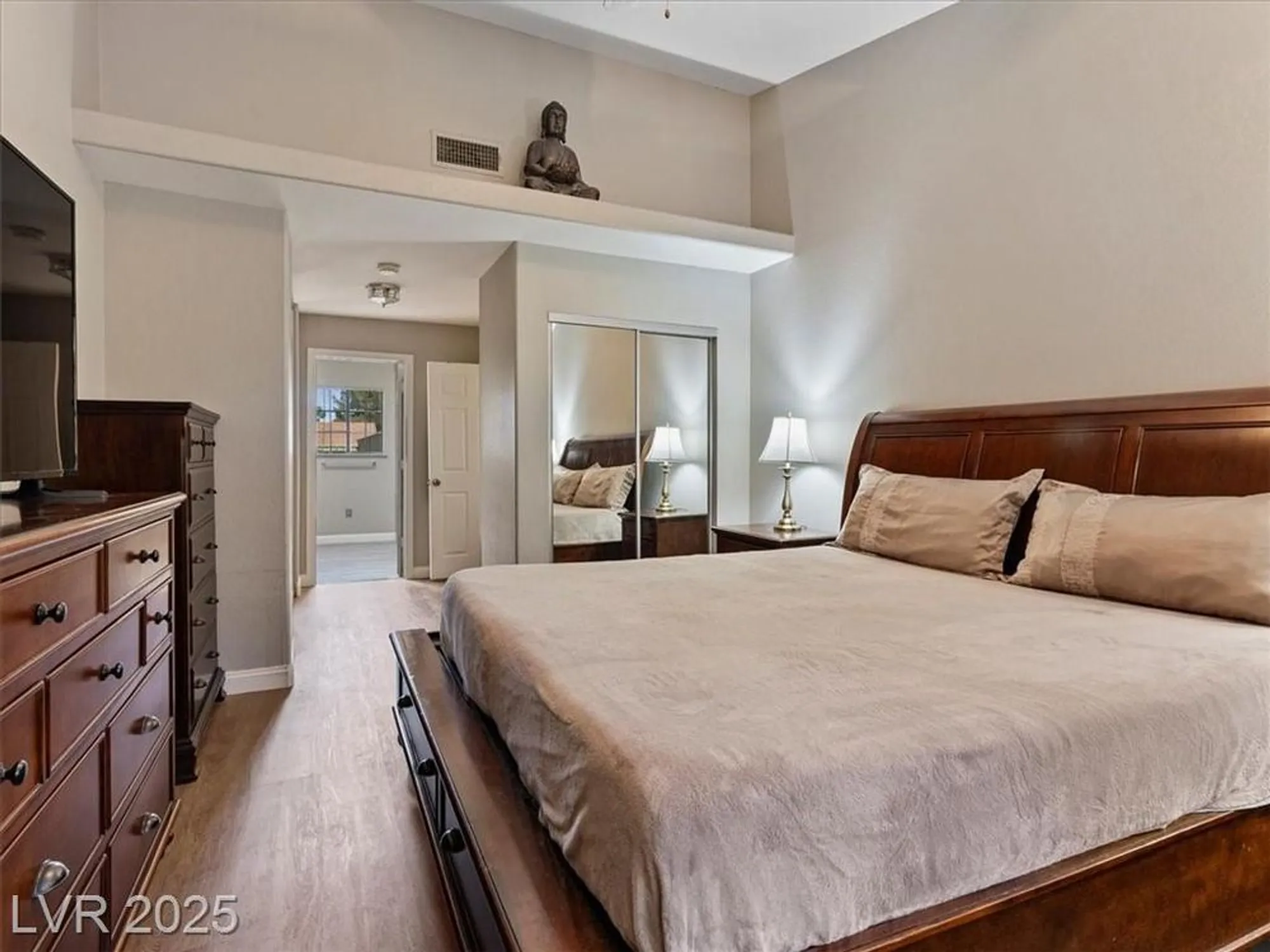 Property Slideshow image 6 of 43 | 2851 s valley view blvd unit 1130, Las Vegas, NV, 89102