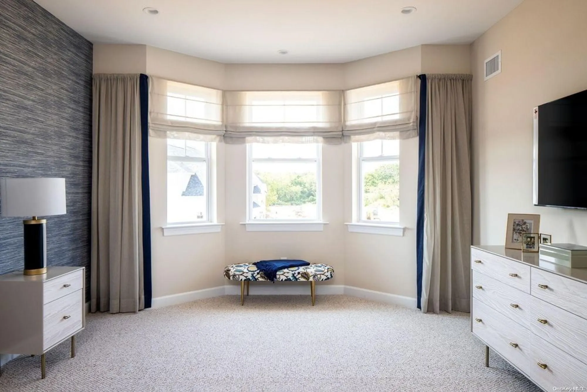 Property Slideshow image 14 of 18 | 1239 old nichols rd # 51, Islandia, NY, 11749