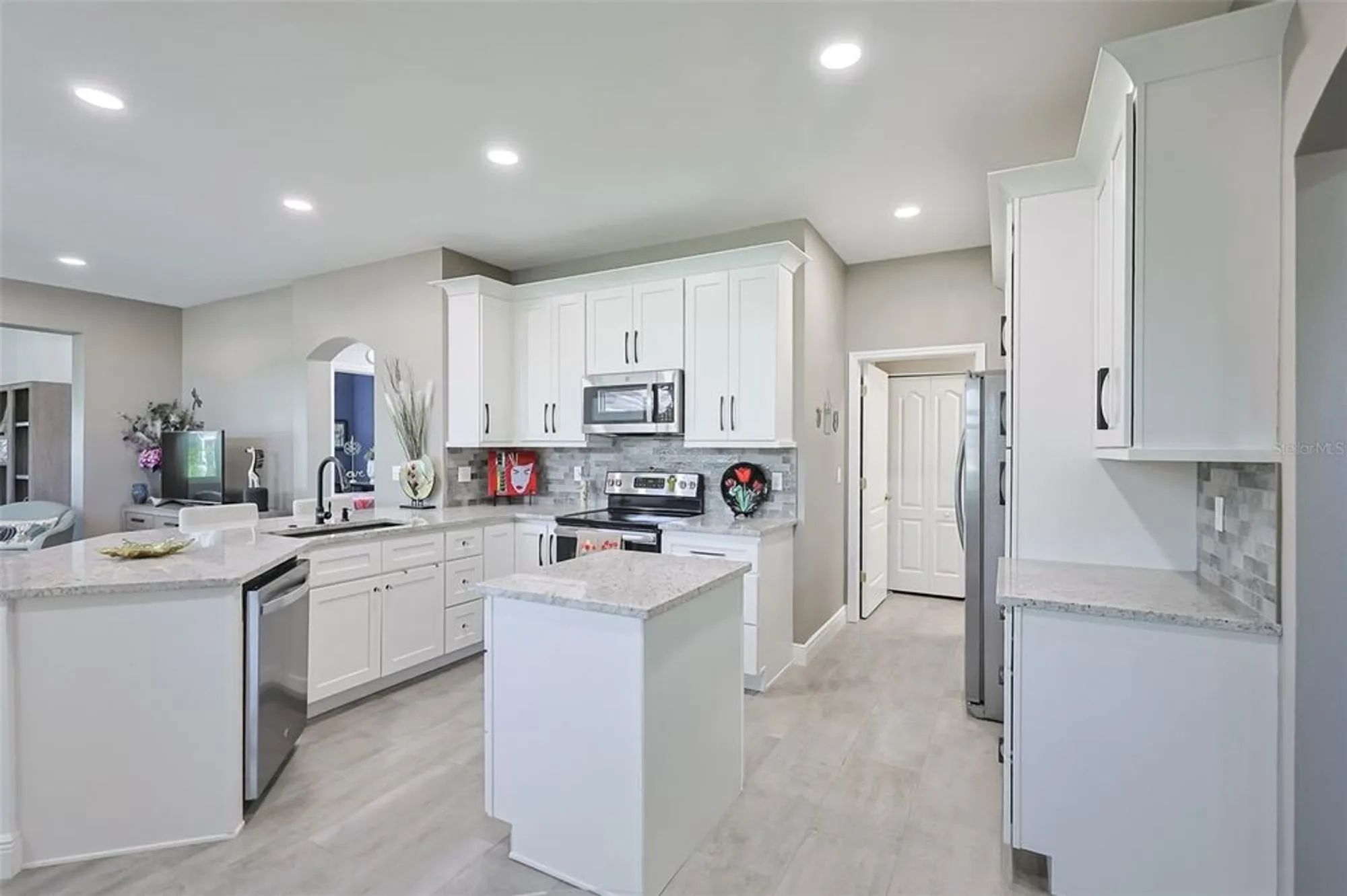 Property Slideshow image 13 of 45 | 2049 acadia greens dr # 19, Sun City Center, FL, 33573