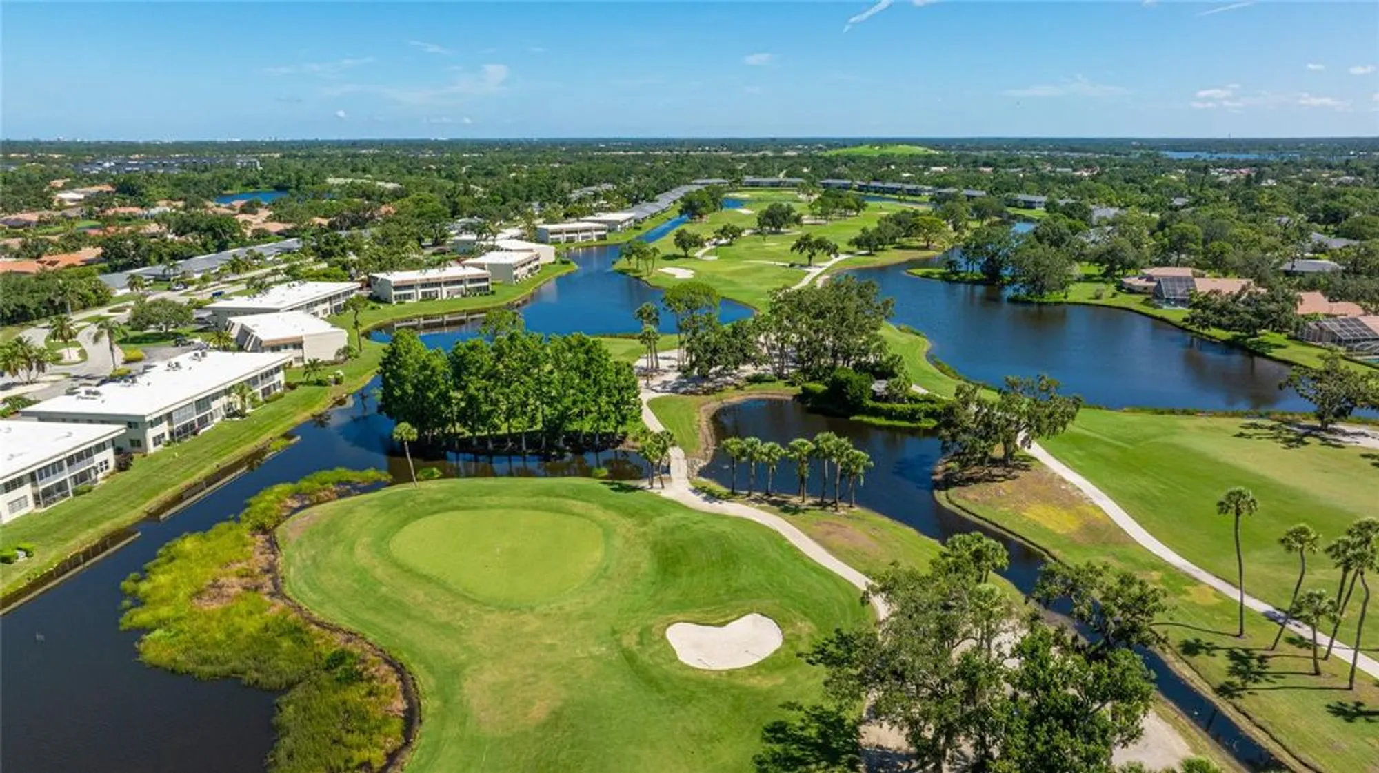Property Slideshow image 22 of 23 | 7461 w country club dr 206, Sarasota, FL, 34243