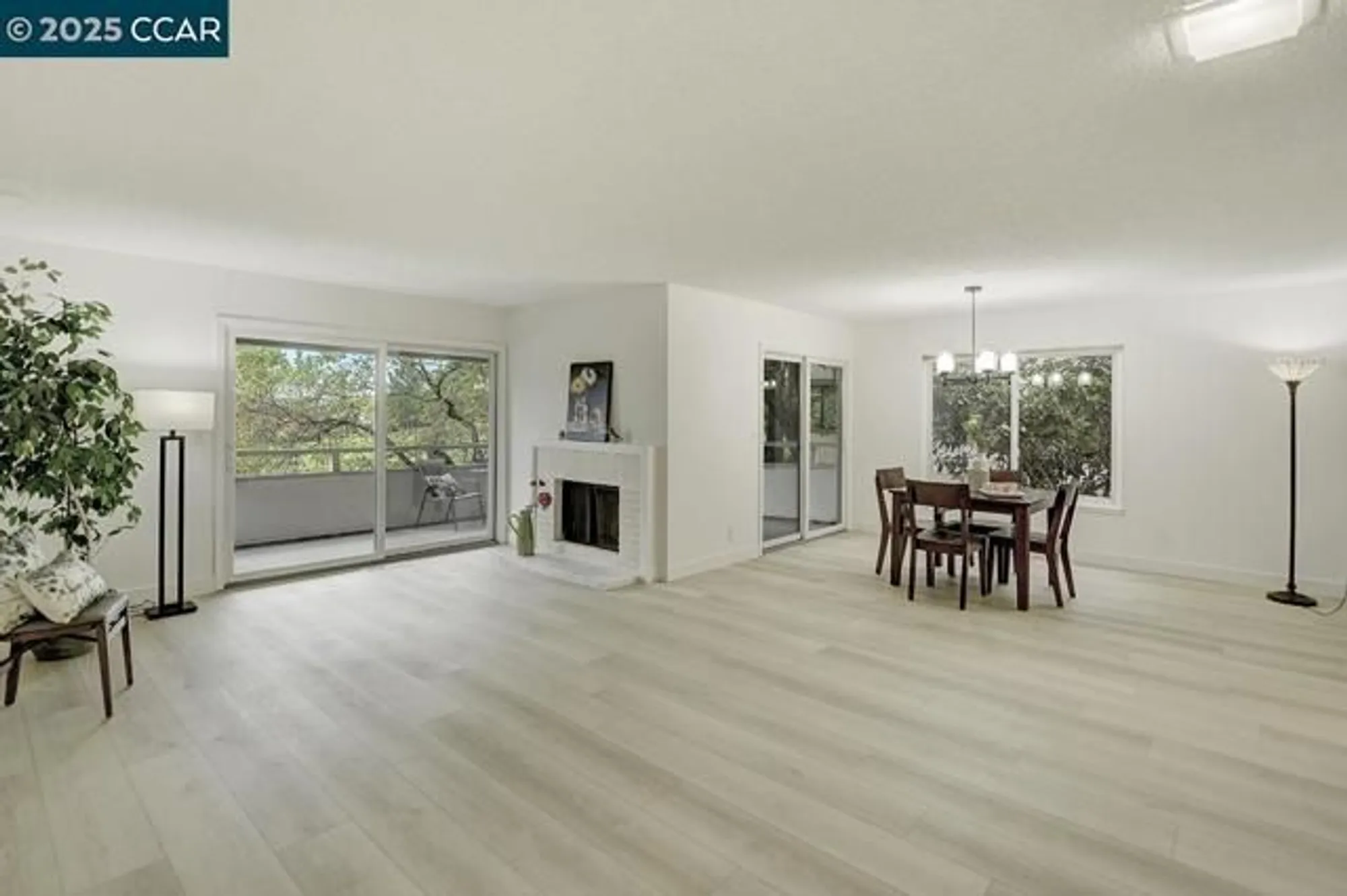 Property Slideshow image 4 of 54 | 3350 rossmoor pkwy 4, Walnut Creek, CA, 94595