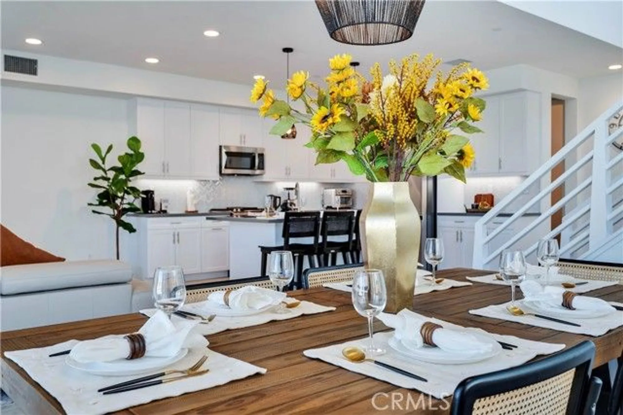 Property Slideshow image 12 of 40 | 84662 litorale ct, Indio, CA, 92203