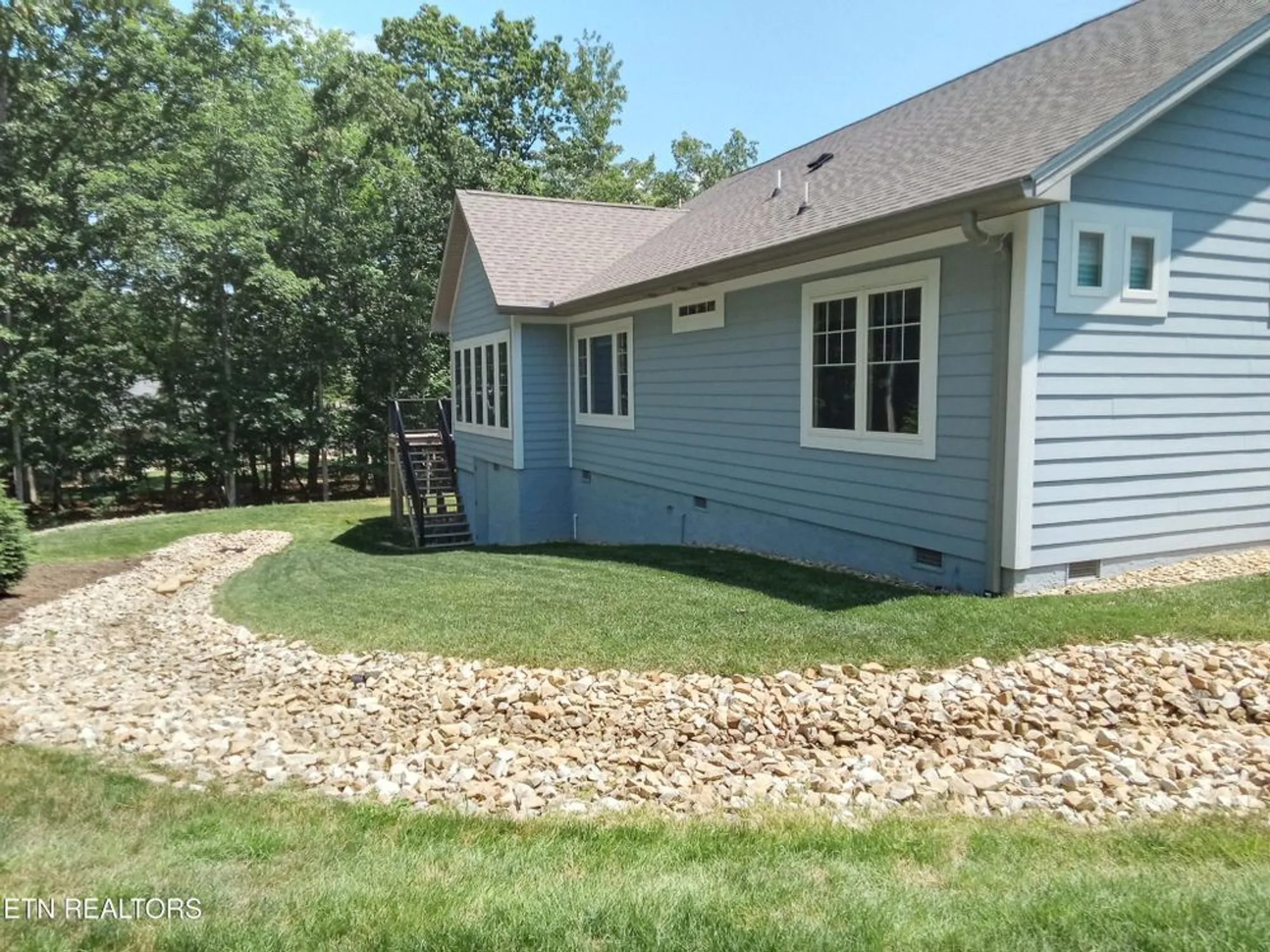 Property Slideshow image 10 of 36 | 115 bent oak ter, Crossville, TN, 38558