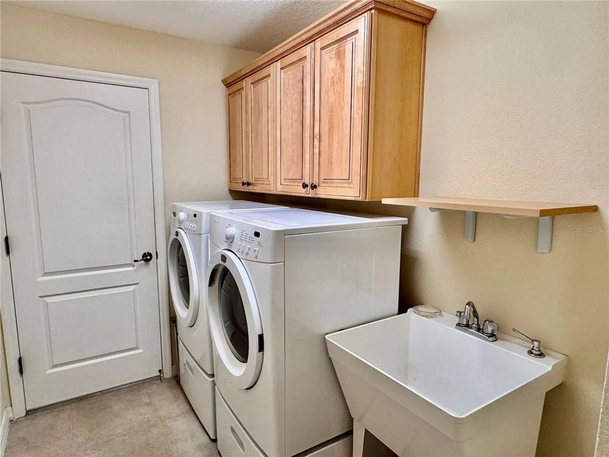 Property Slideshow image 22 of 30 | 2693 persimmon loop, The Villages, FL, 32162