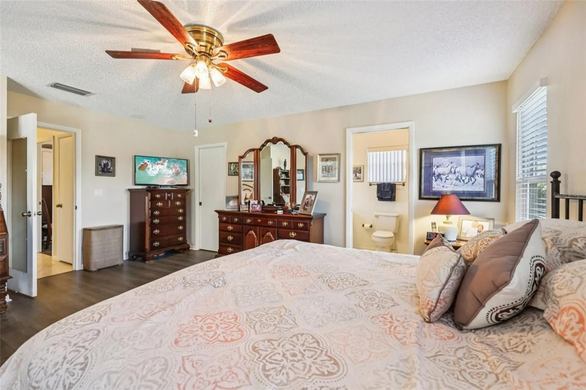 Property Slideshow image 18 of 27 | 26209 newcombe cir, Leesburg, FL, 34748