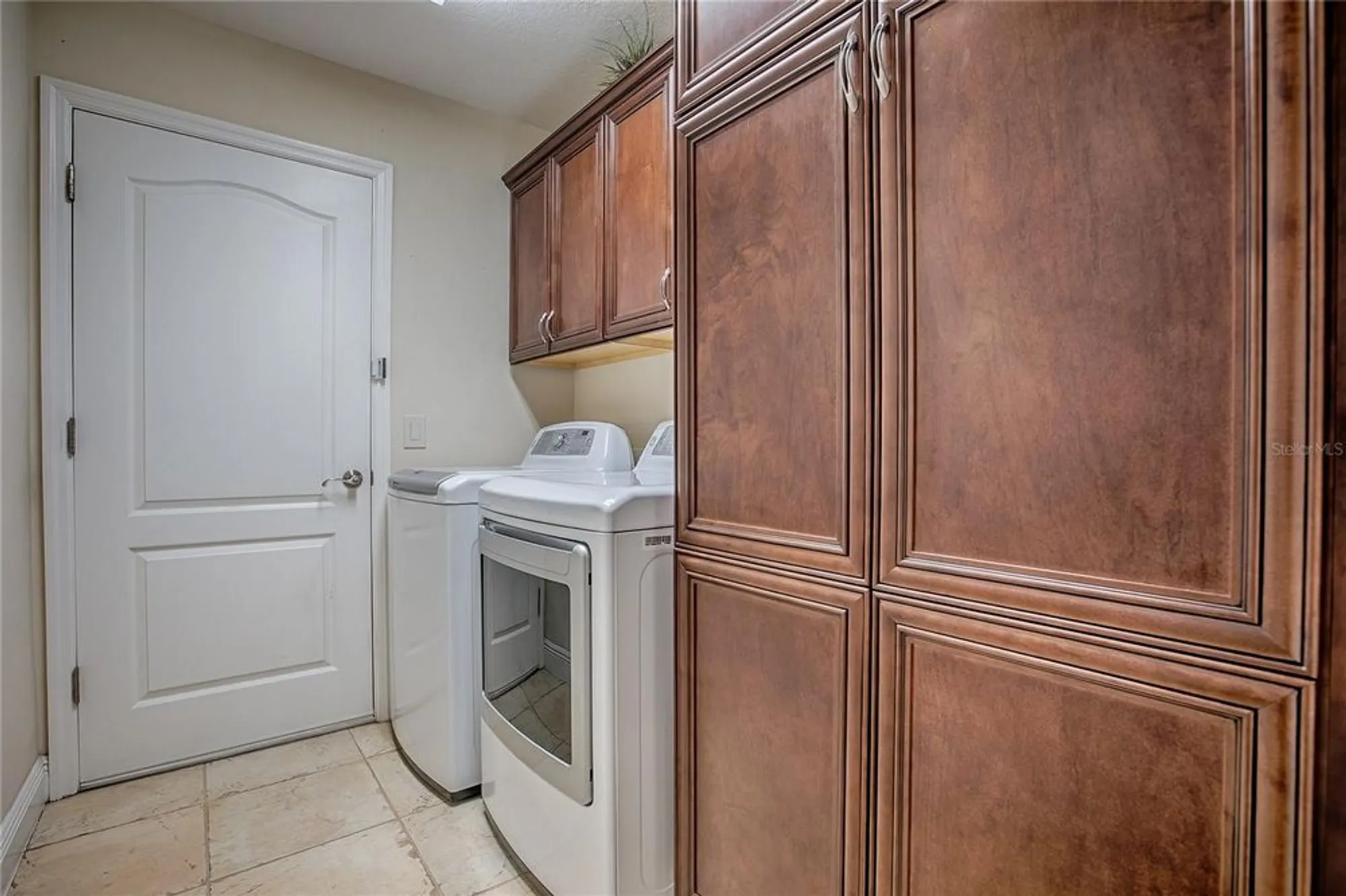 Property Slideshow image 55 of 73 | 527 beville pl, The Villages, FL, 32163