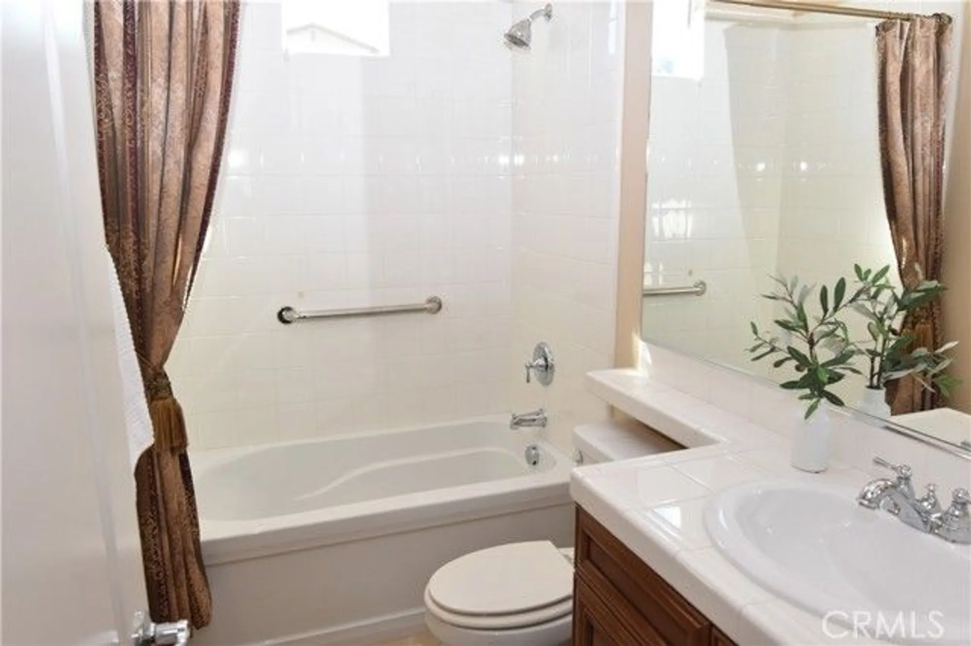 Property Slideshow image 18 of 59 | 8822 cuyamaca st, Corona, CA, 92883