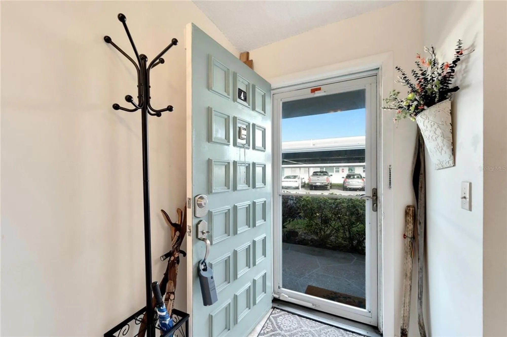 Property Slideshow image 5 of 54 | 5286 81st st n apt 4, St Petersburg, FL, 33709