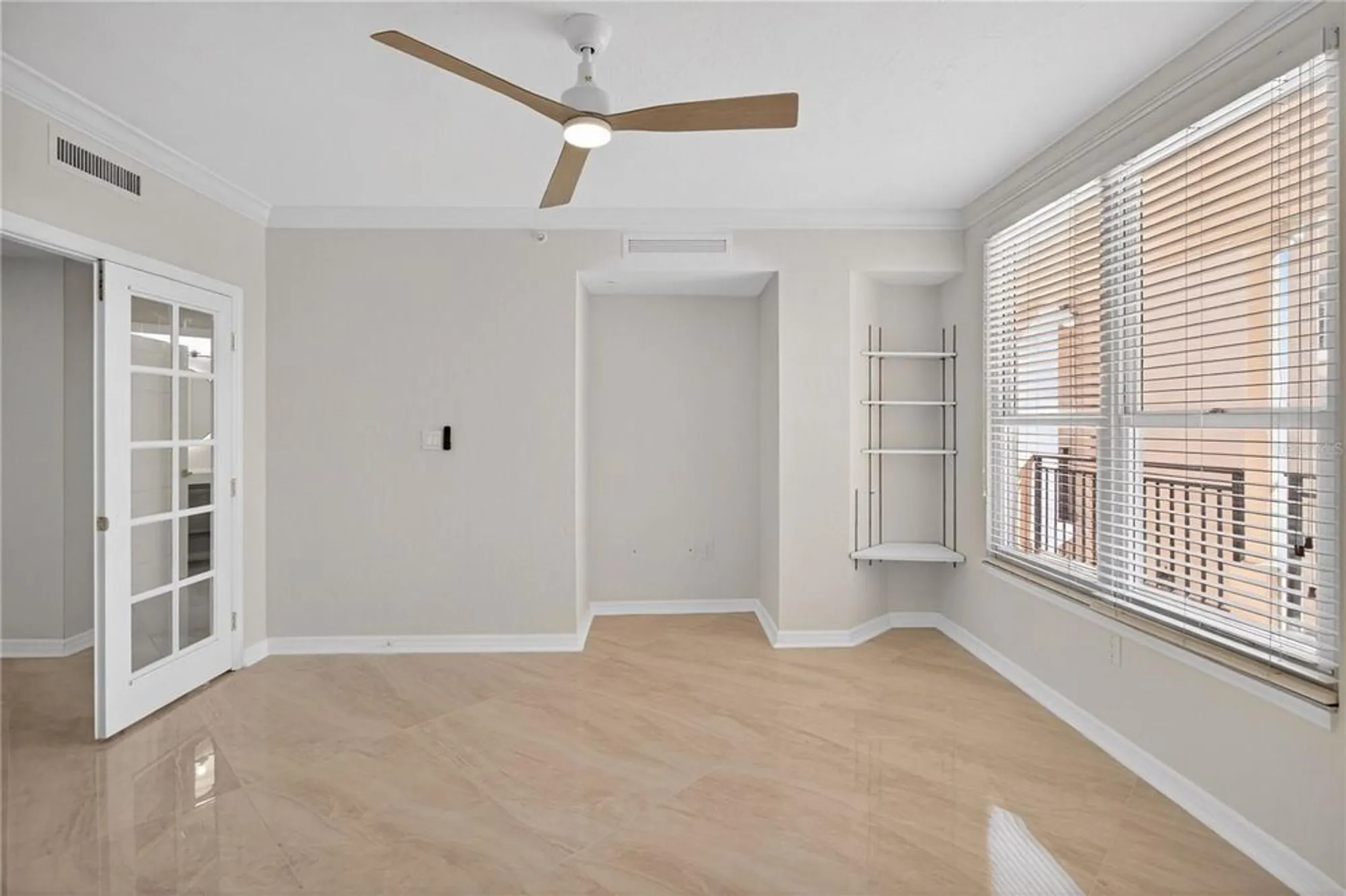 Property Slideshow image 29 of 59 | 5430 eagles point cir 202, Sarasota, FL, 34231