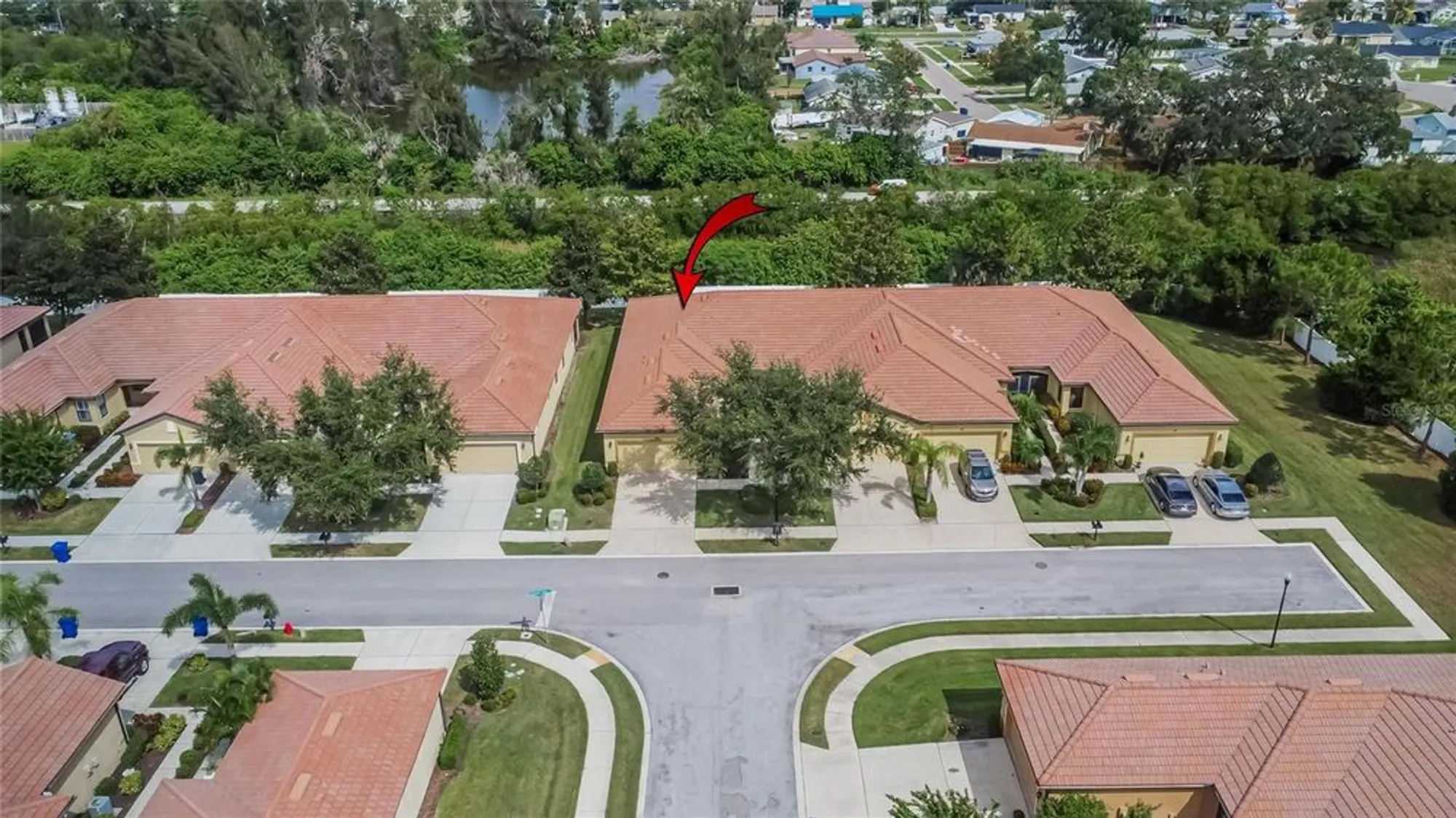Property Slideshow image 54 of 58 | 307 bluewater falls ct, Apollo Beach, FL, 33572