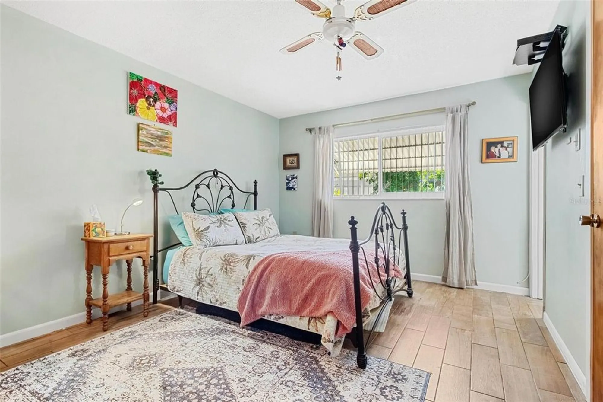 Property Slideshow image 8 of 30 | 5005 lily street pl, Pinellas Park, FL, 33782