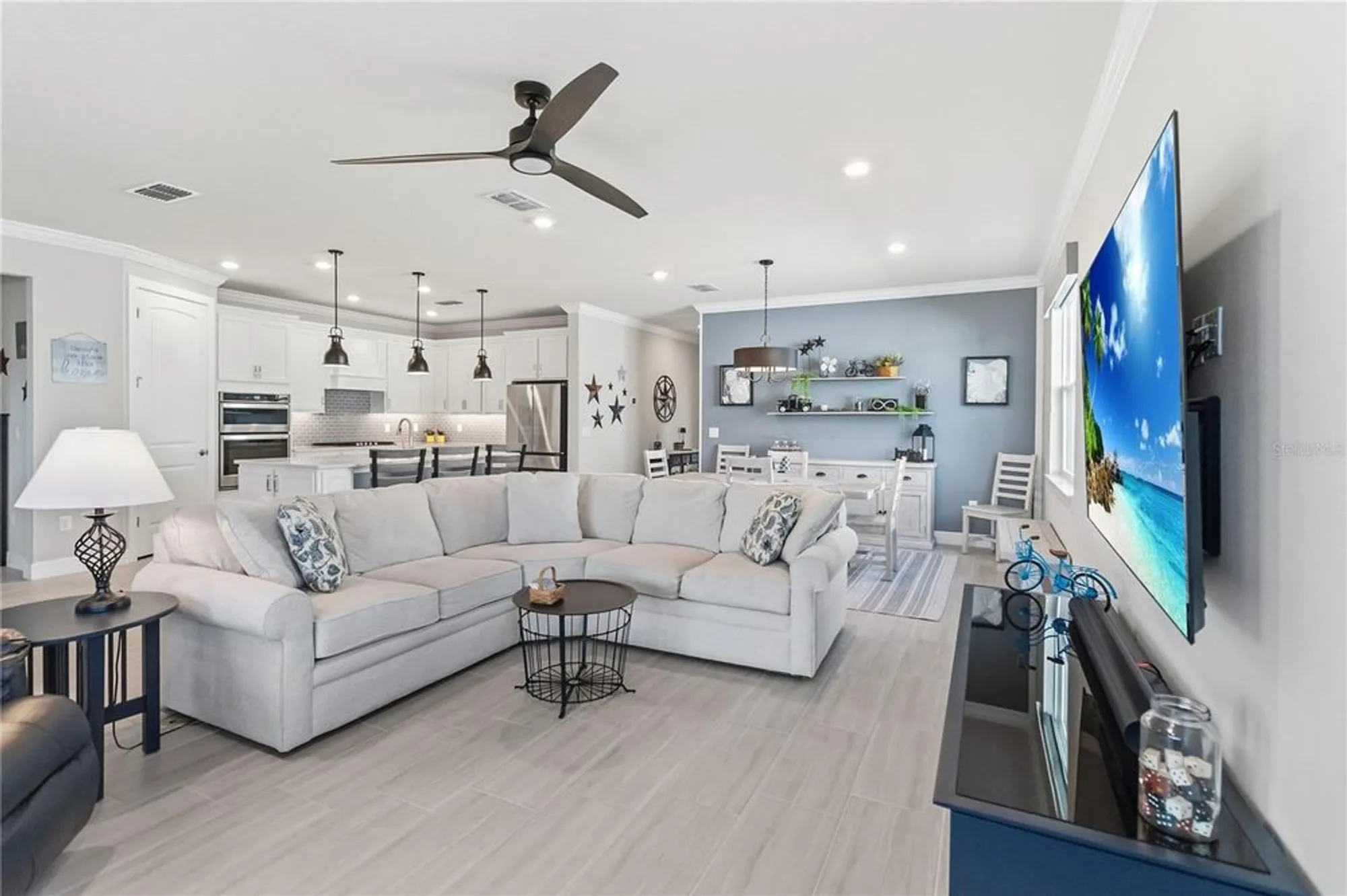 Property Slideshow image 11 of 49 | 2695 river creek ln, Saint Cloud, FL, 34771