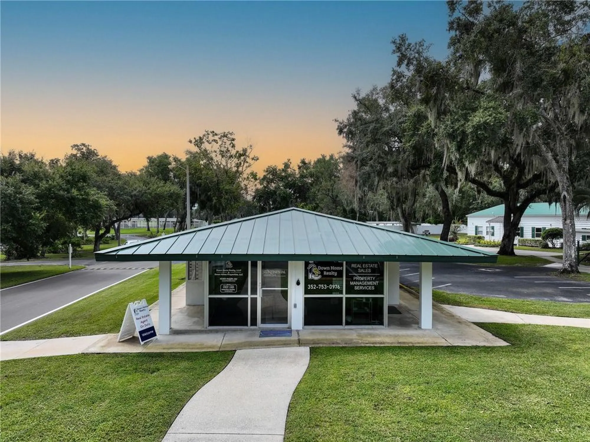 Property Slideshow image 24 of 52 | 111 sugar maple ave, Wildwood, FL, 34785