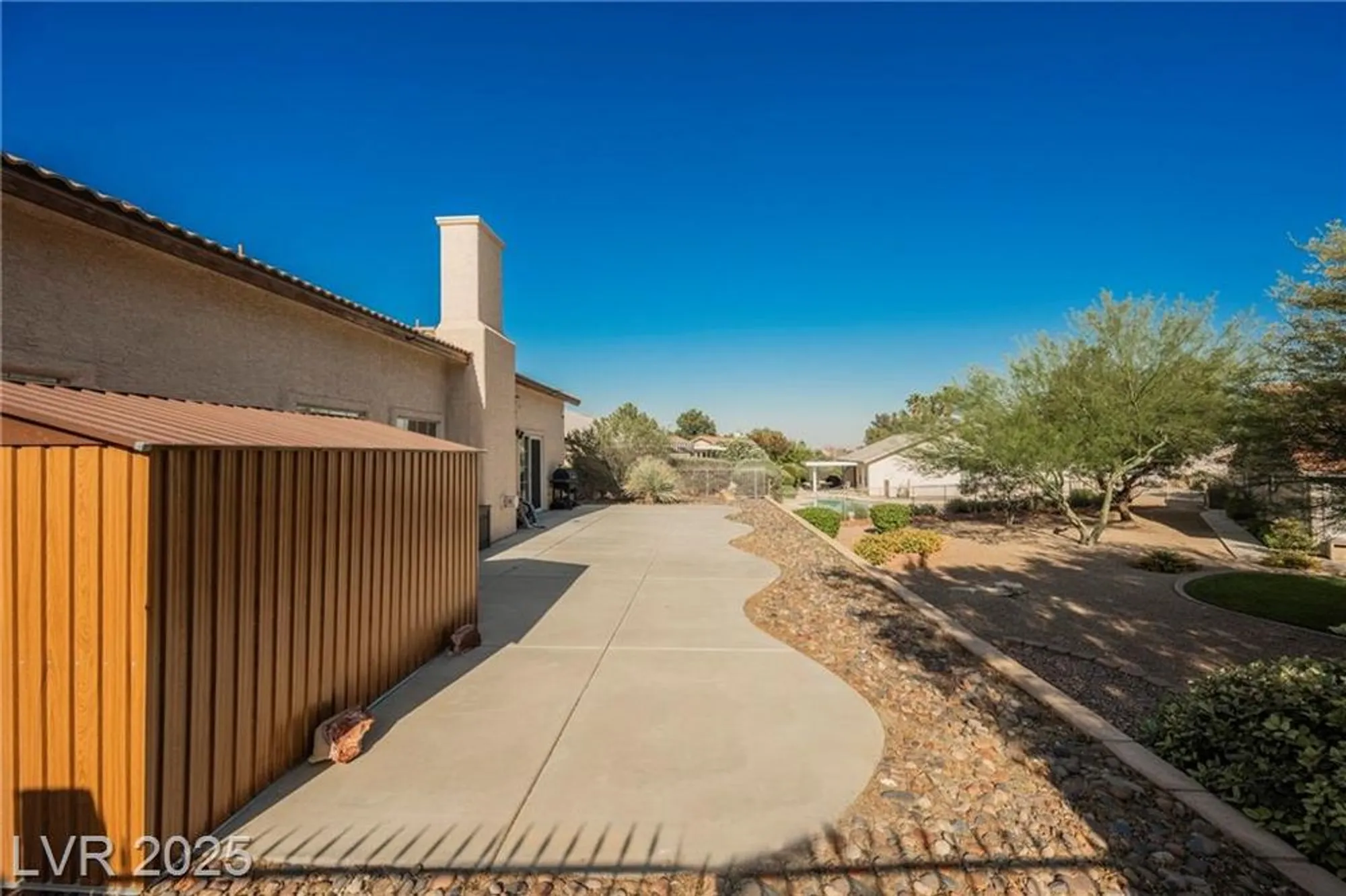 Property Slideshow image 8 of 66 | 5133 burr oak dr, Las Vegas, NV, 89130