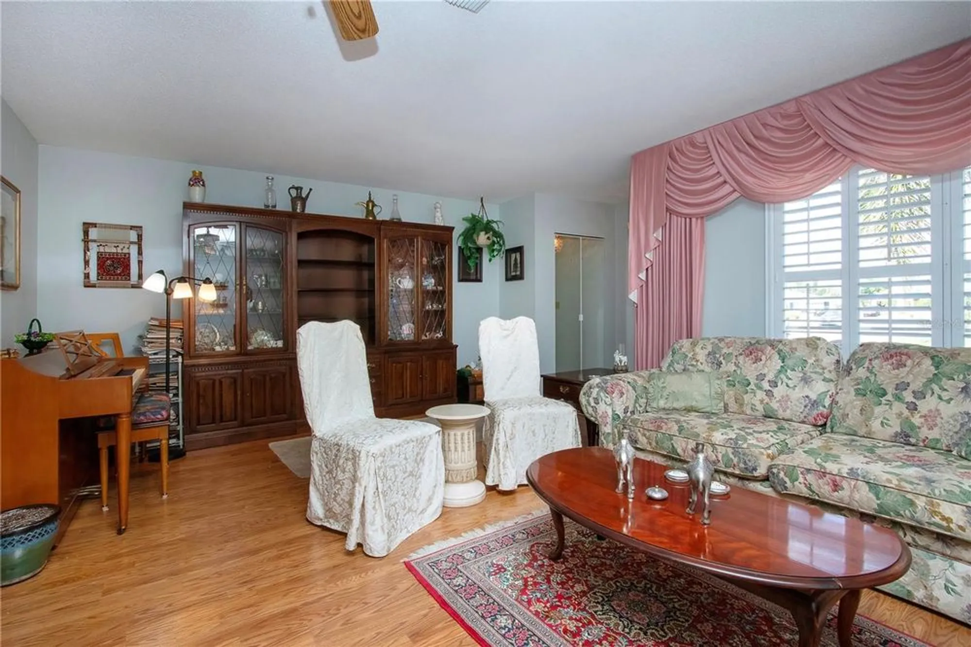 Property Slideshow image 7 of 49 | 1201 bluewater dr, Sun City Center, FL, 33573