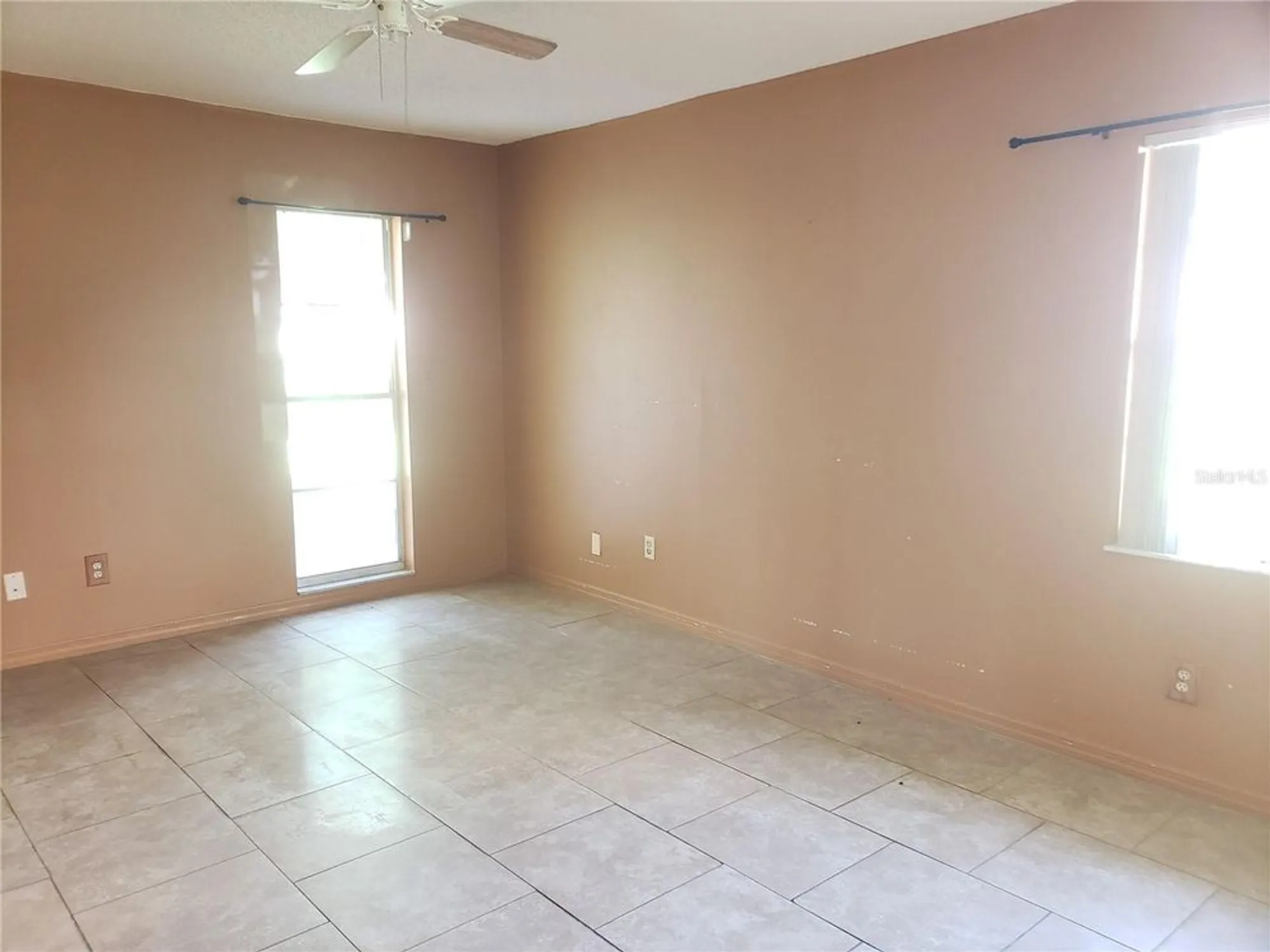 Property Slideshow image 14 of 16 | 2227 grenadier dr # 148, Sun City Center, FL, 33573