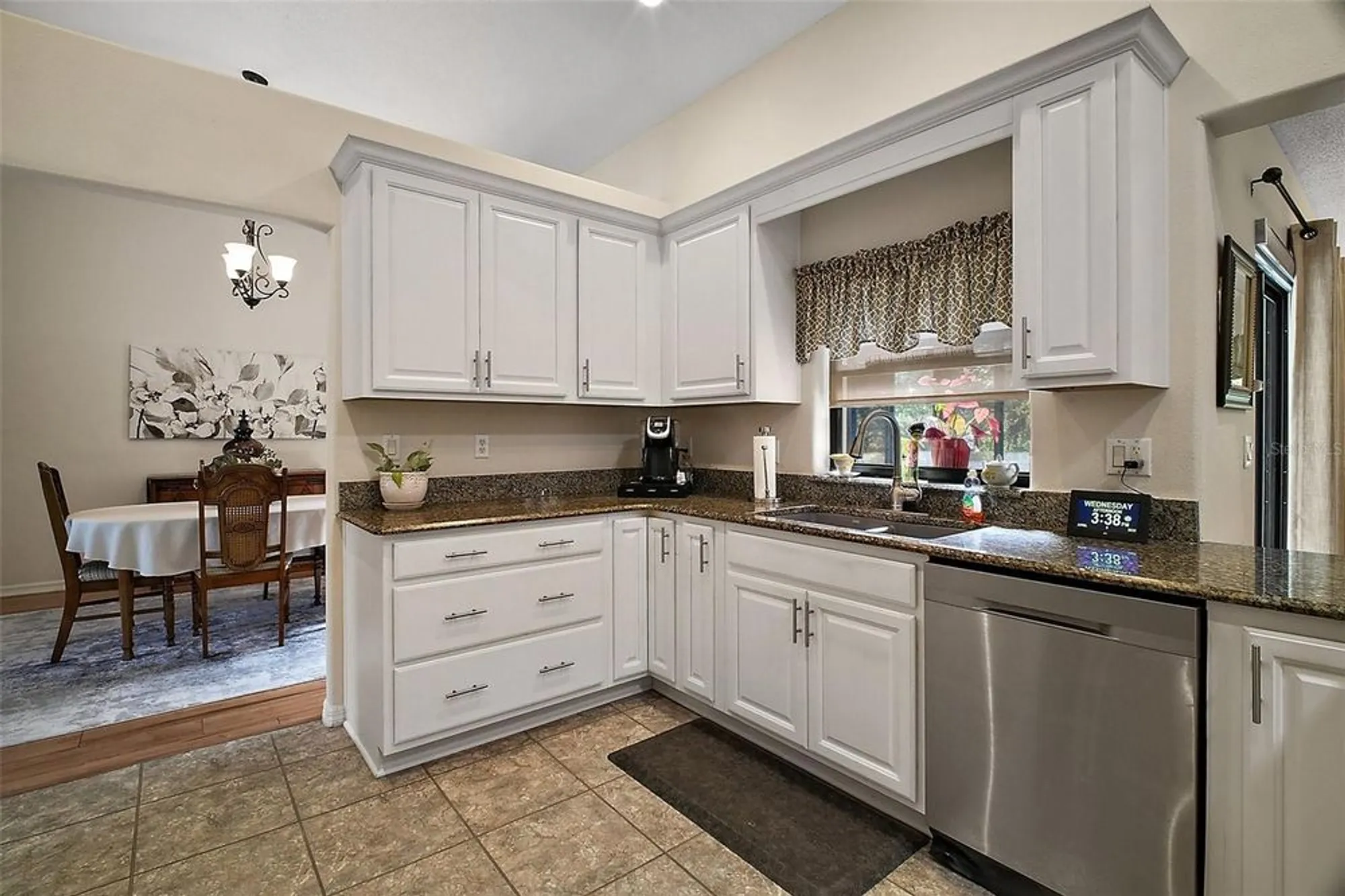 Property Slideshow image 7 of 29 | 27022 racquet cir, Leesburg, FL, 34748