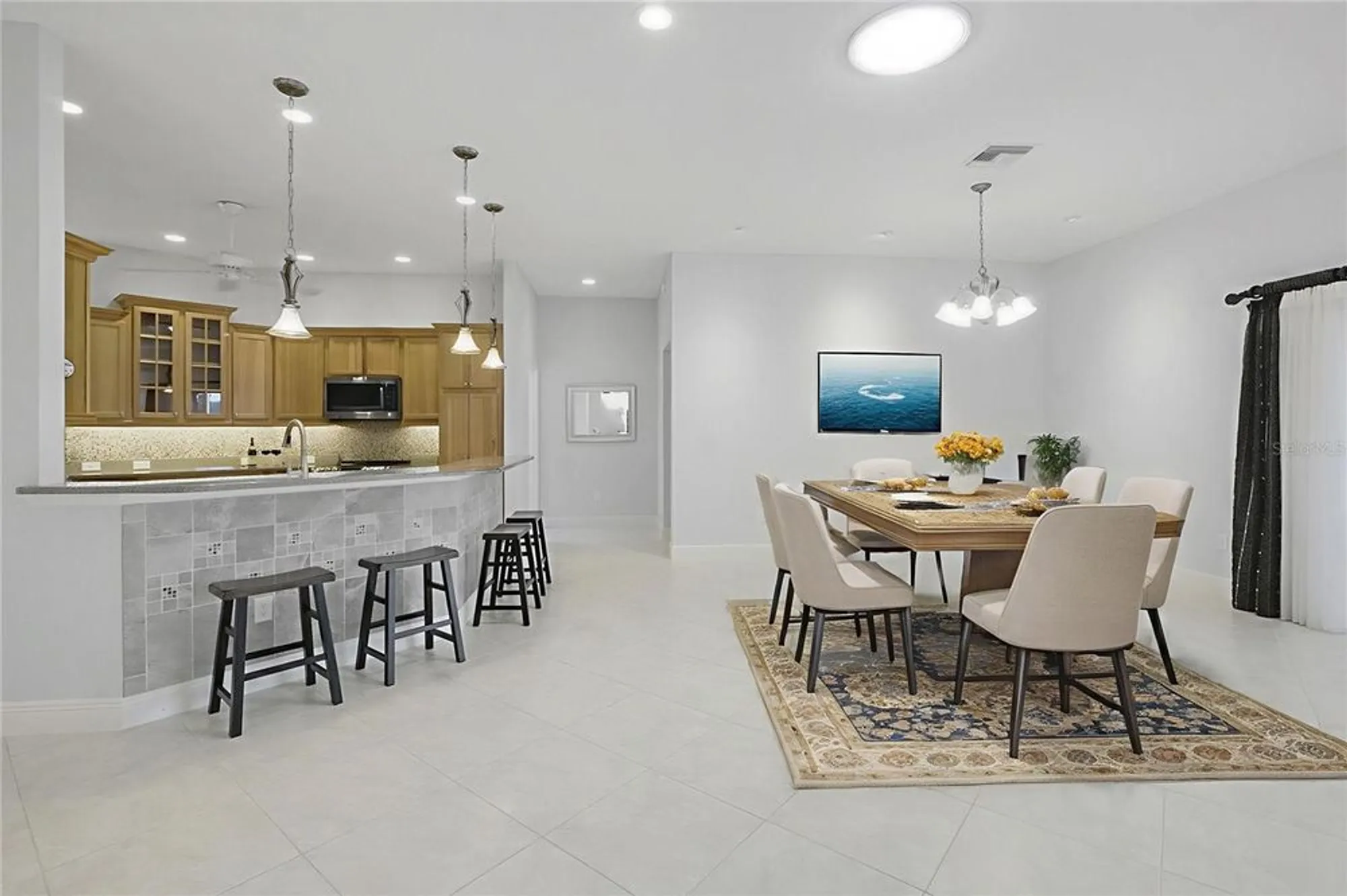 Property Slideshow image 16 of 54 | 415 kilmer way, The Villages, FL, 32162